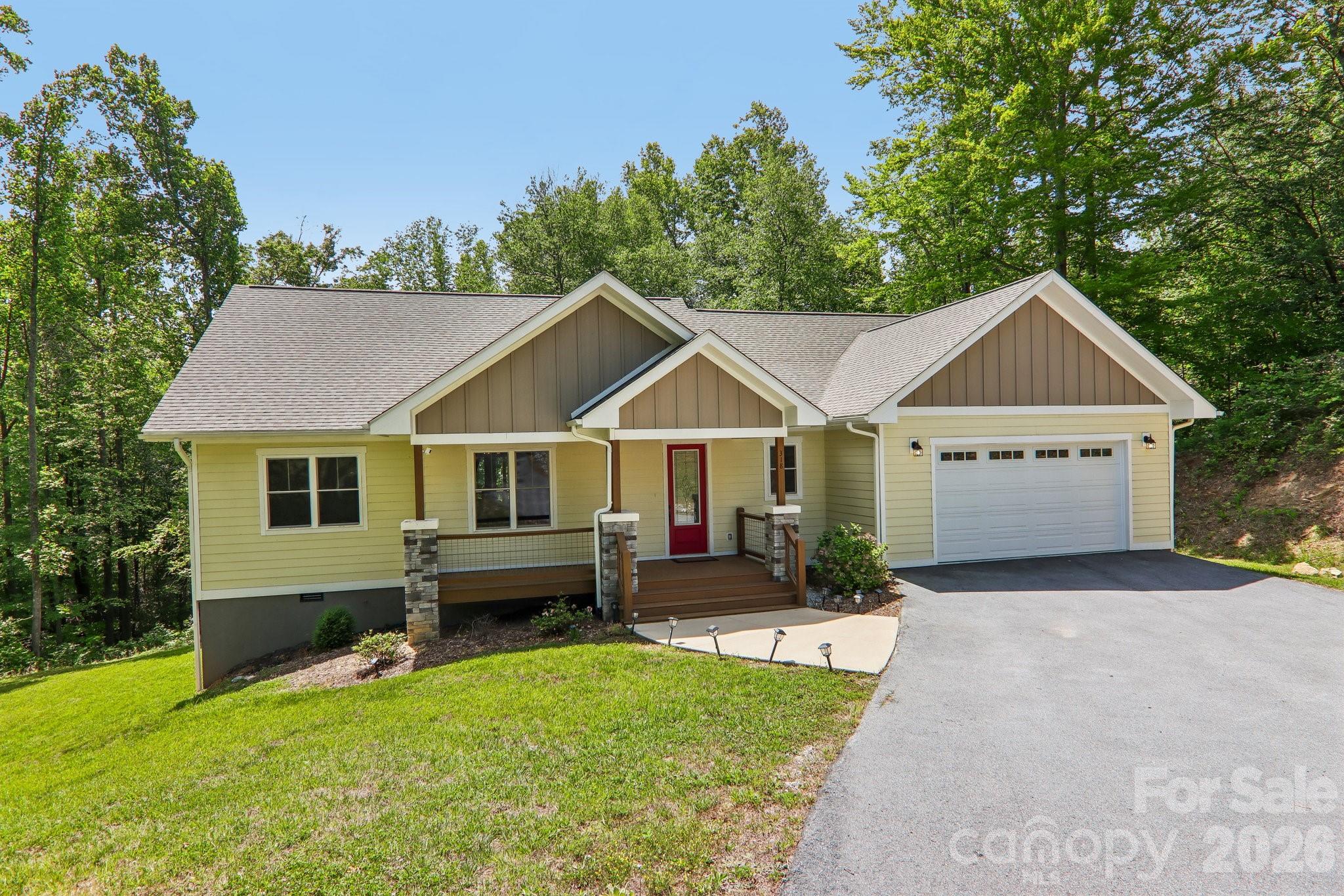 318 Cider Hill Lane — Hendersonville