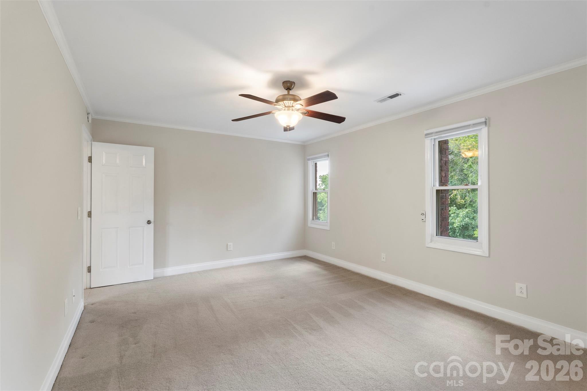 1152 Crestmont Drive SE — Concord