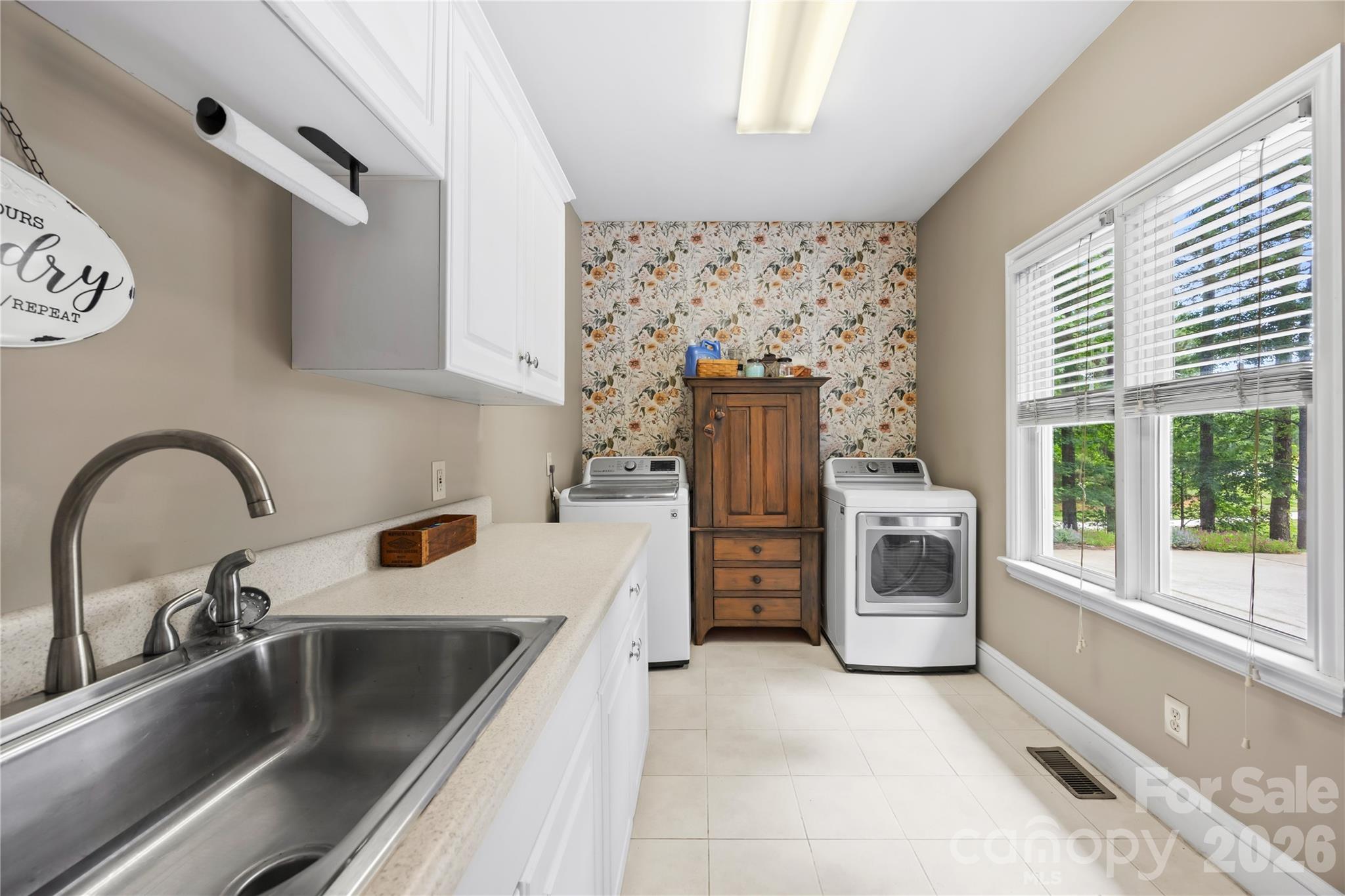 1483 Baltusrol Drive — Denver