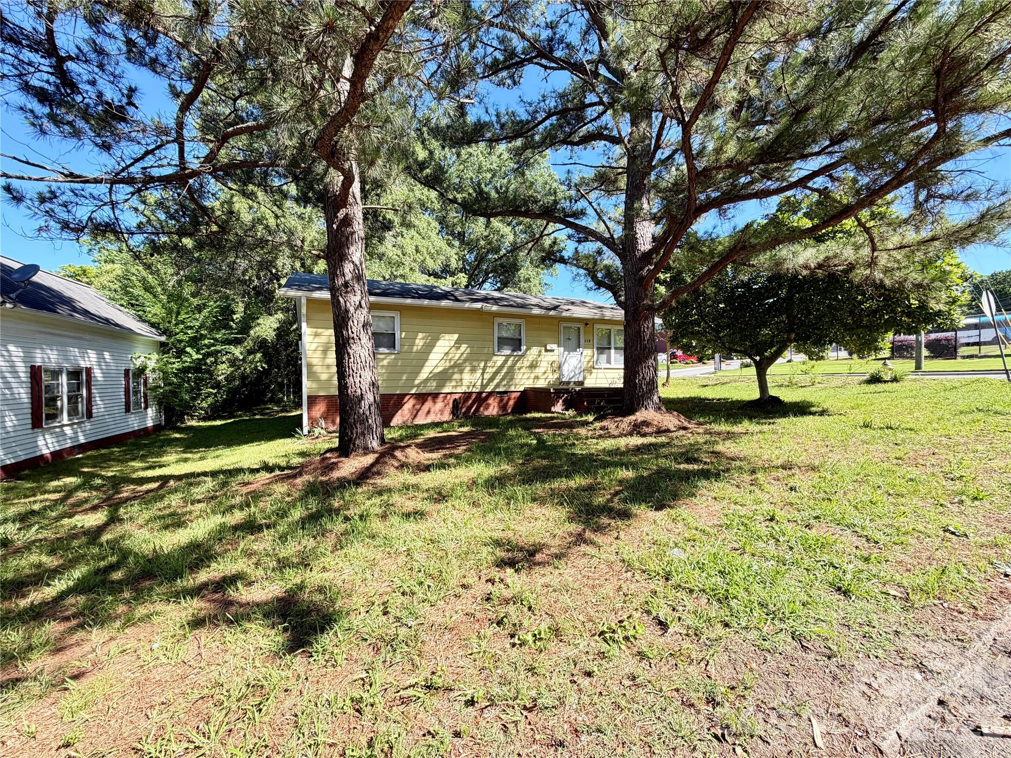 112 Academy Avenue NW — Concord