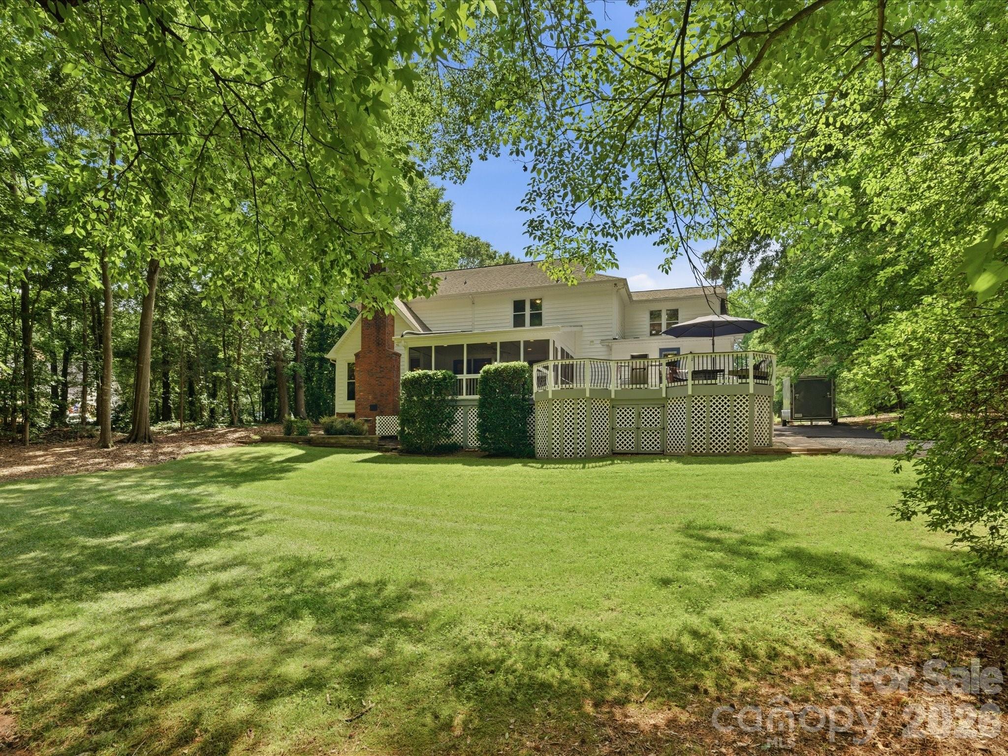 1938 Candlewick Drive — Fort Mill