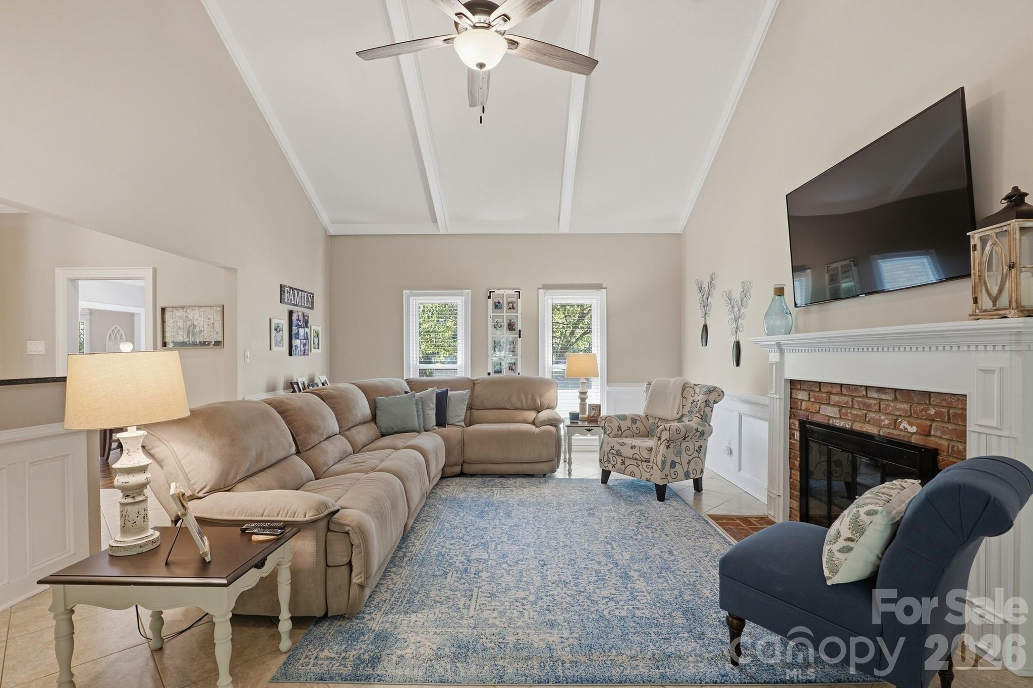 918 Hanover Drive NW — Concord