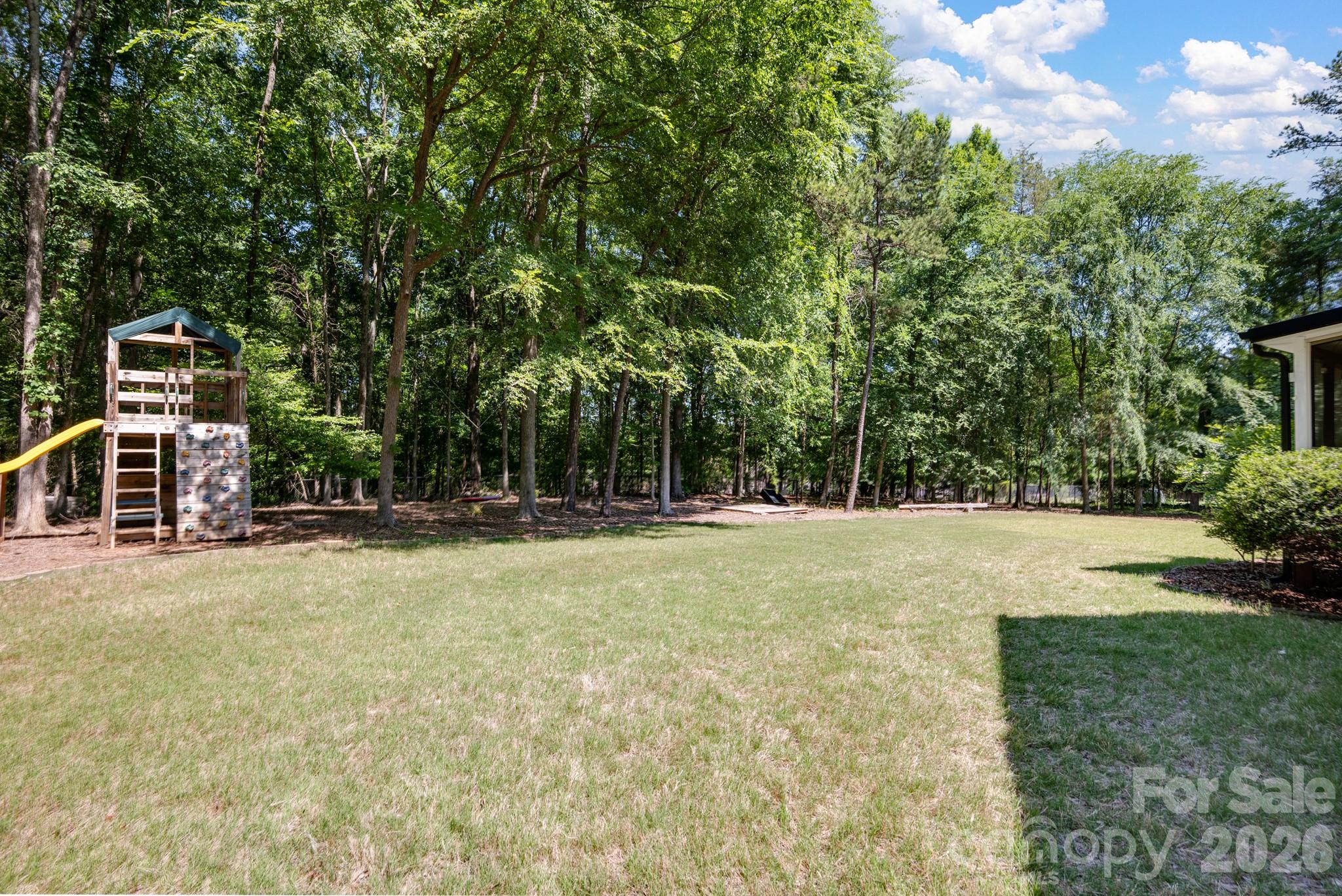 918 Hanover Drive NW — Concord
