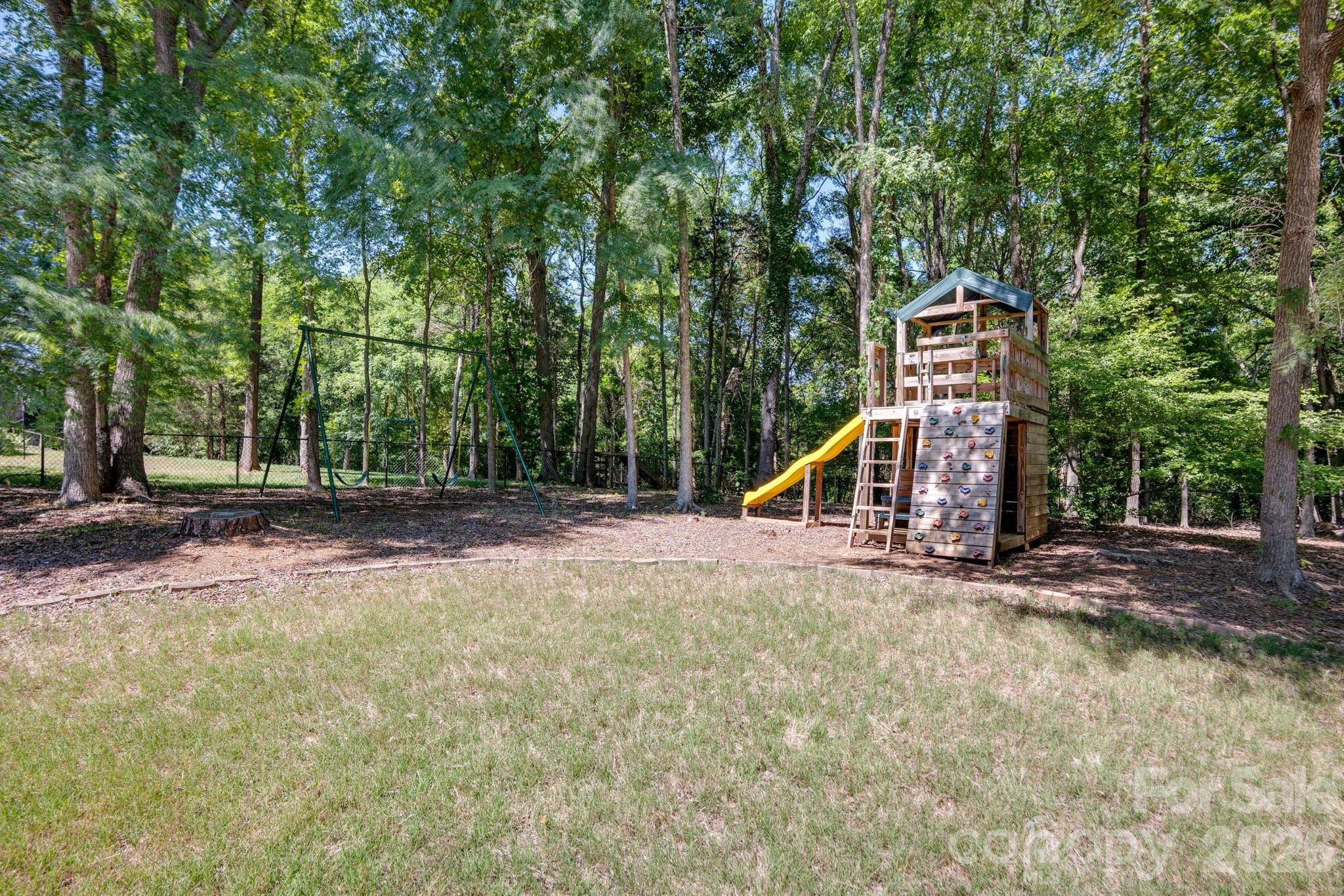 918 Hanover Drive NW — Concord