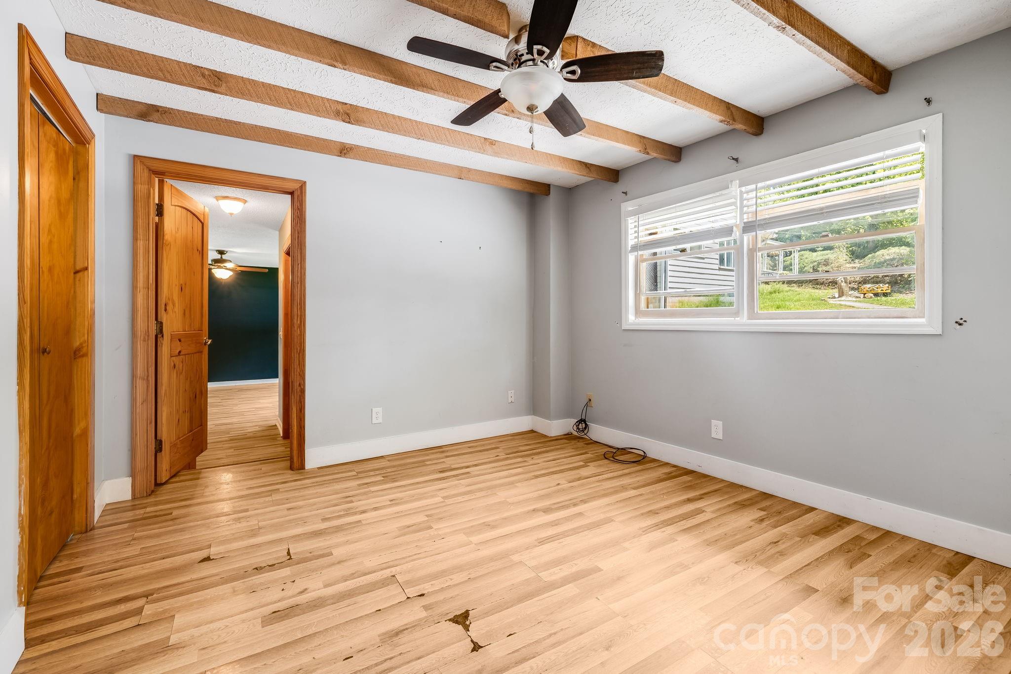 67 Banks Town Road — Weaverville