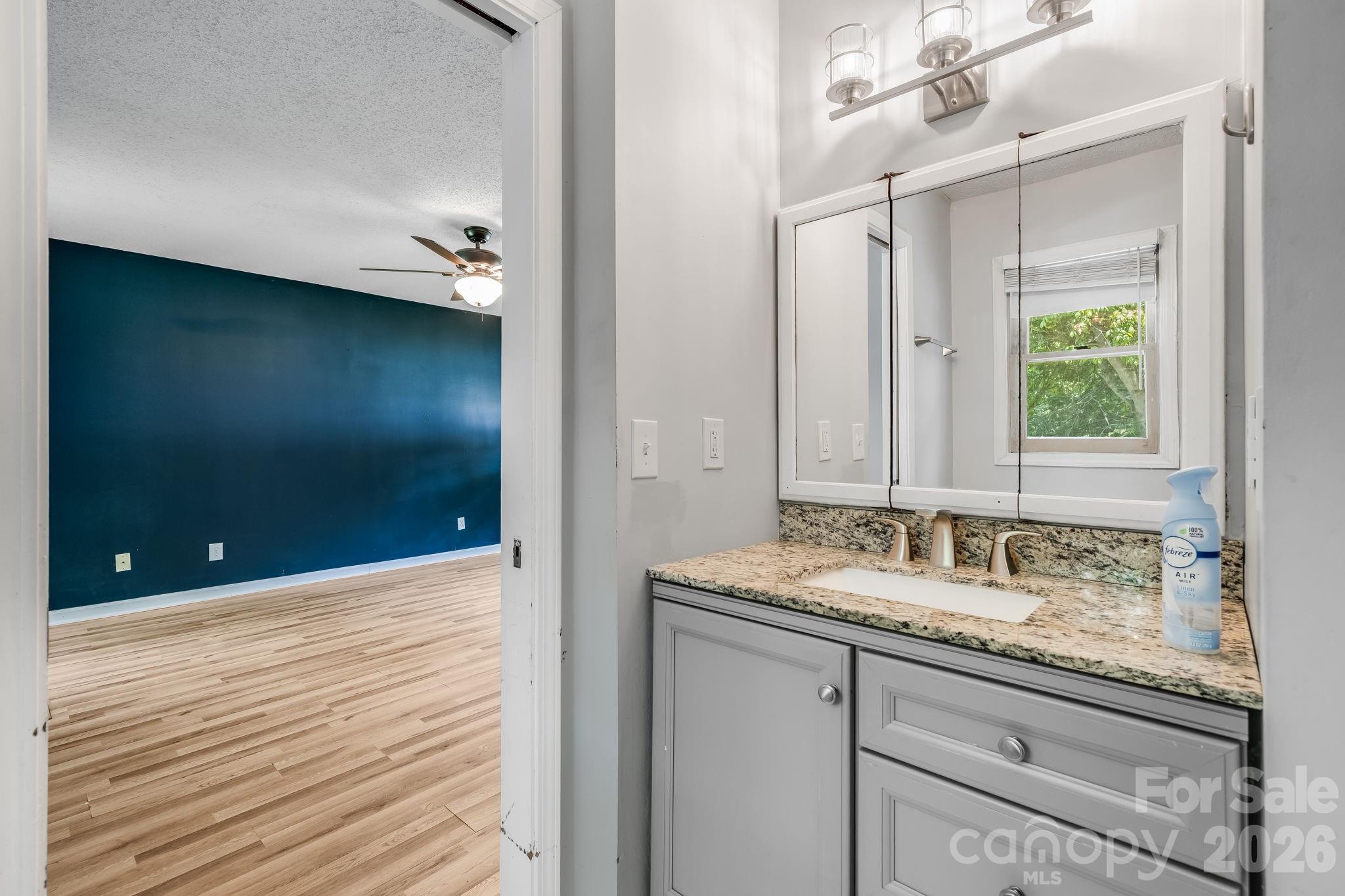 67 Banks Town Road — Weaverville