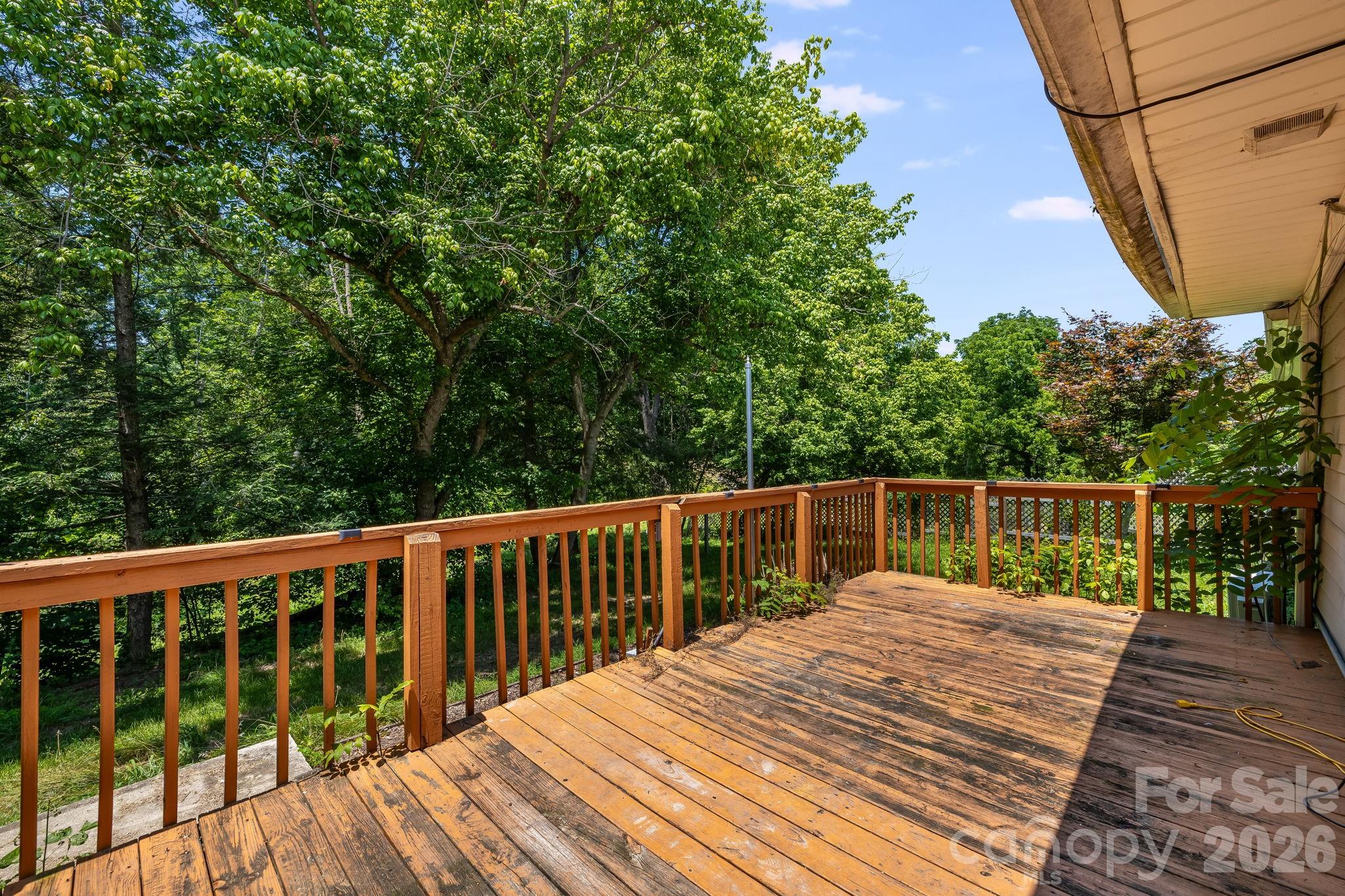 67 Banks Town Road — Weaverville