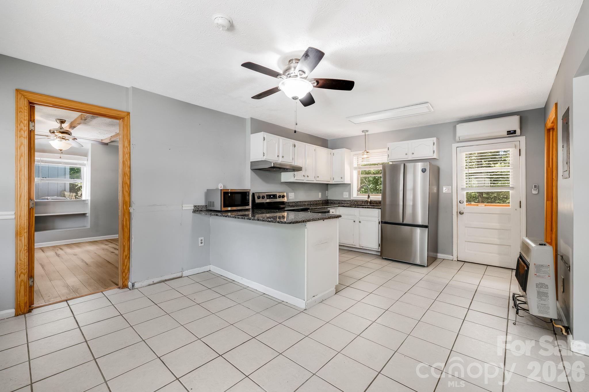 67 Banks Town Road — Weaverville