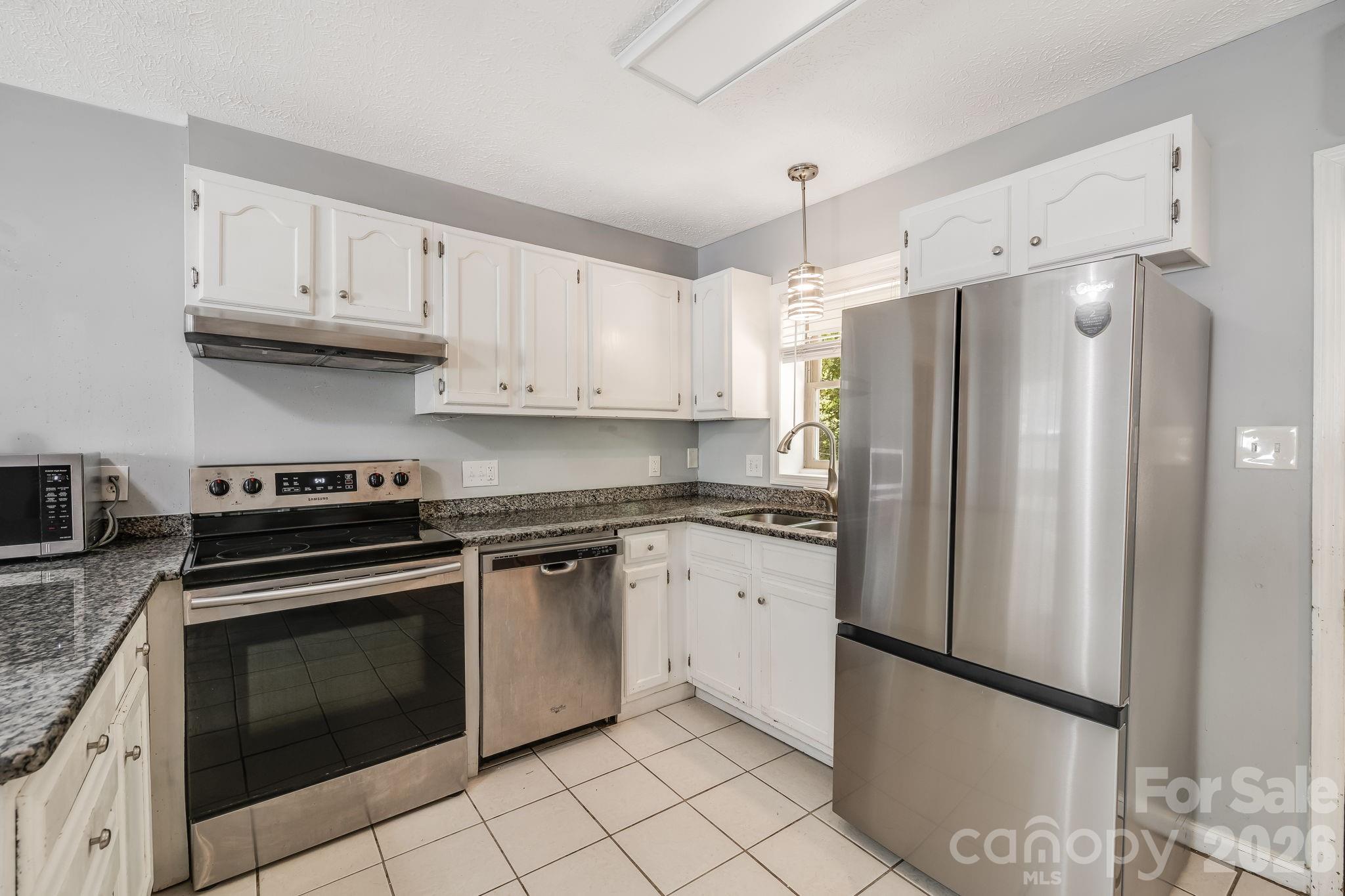 67 Banks Town Road — Weaverville