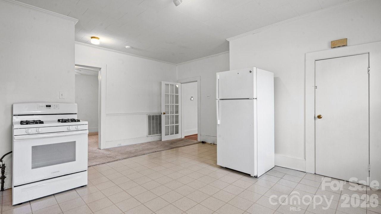 110 Globe Street — Mount Holly