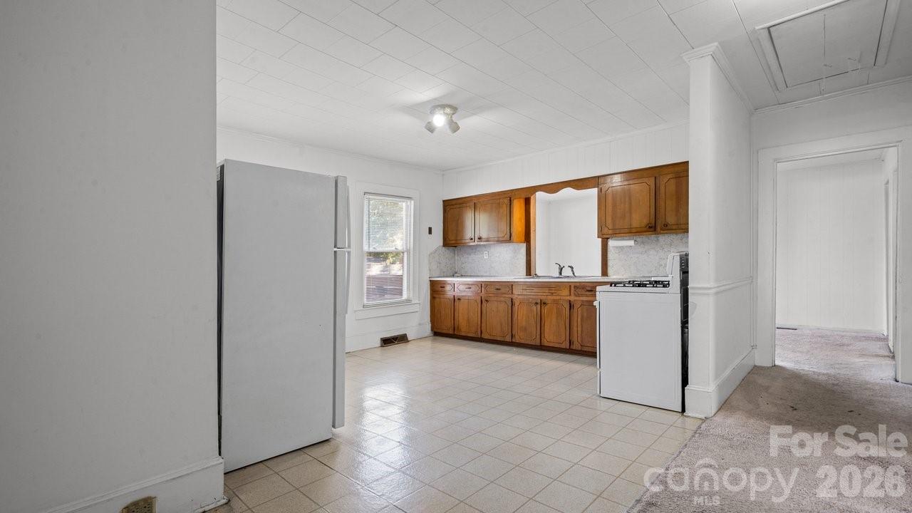 110 Globe Street — Mount Holly