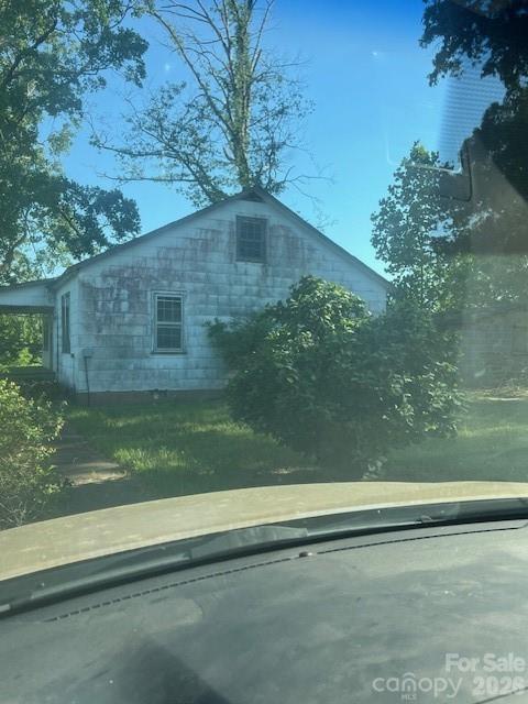 547 Indian Hill Road — Olin