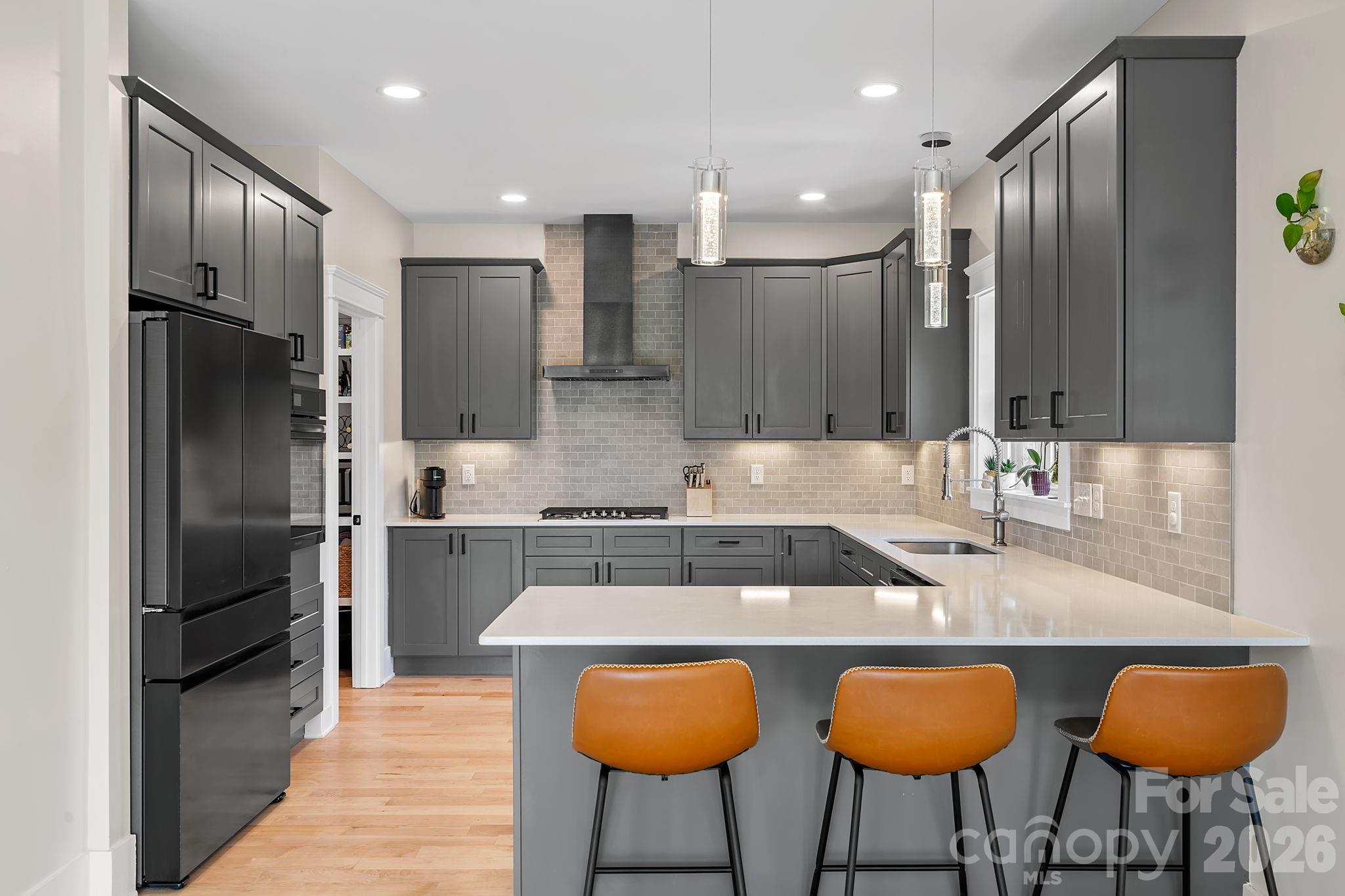 66 Nader Avenue — Weaverville