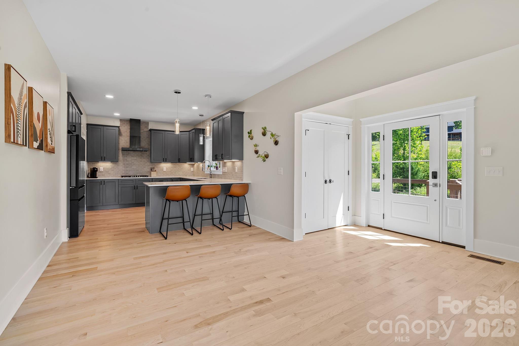 66 Nader Avenue — Weaverville
