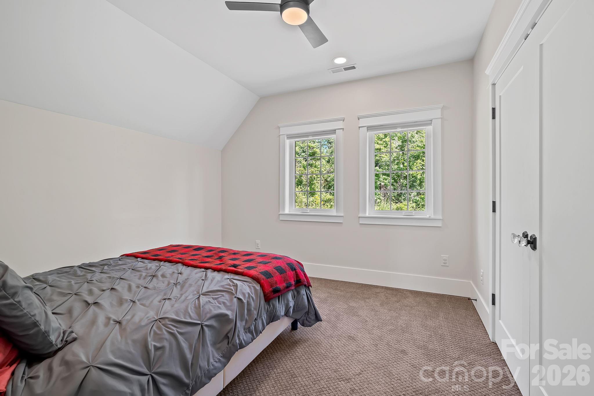 66 Nader Avenue — Weaverville