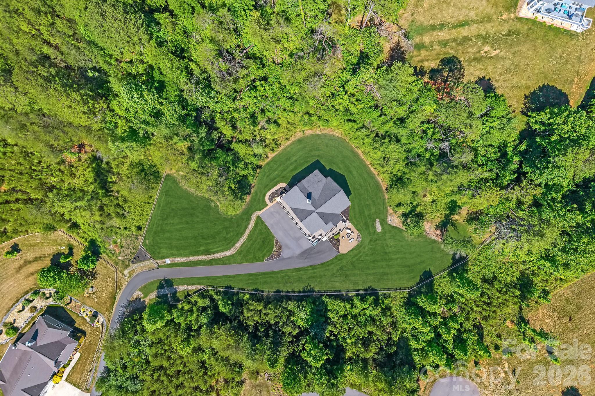 66 Nader Avenue — Weaverville
