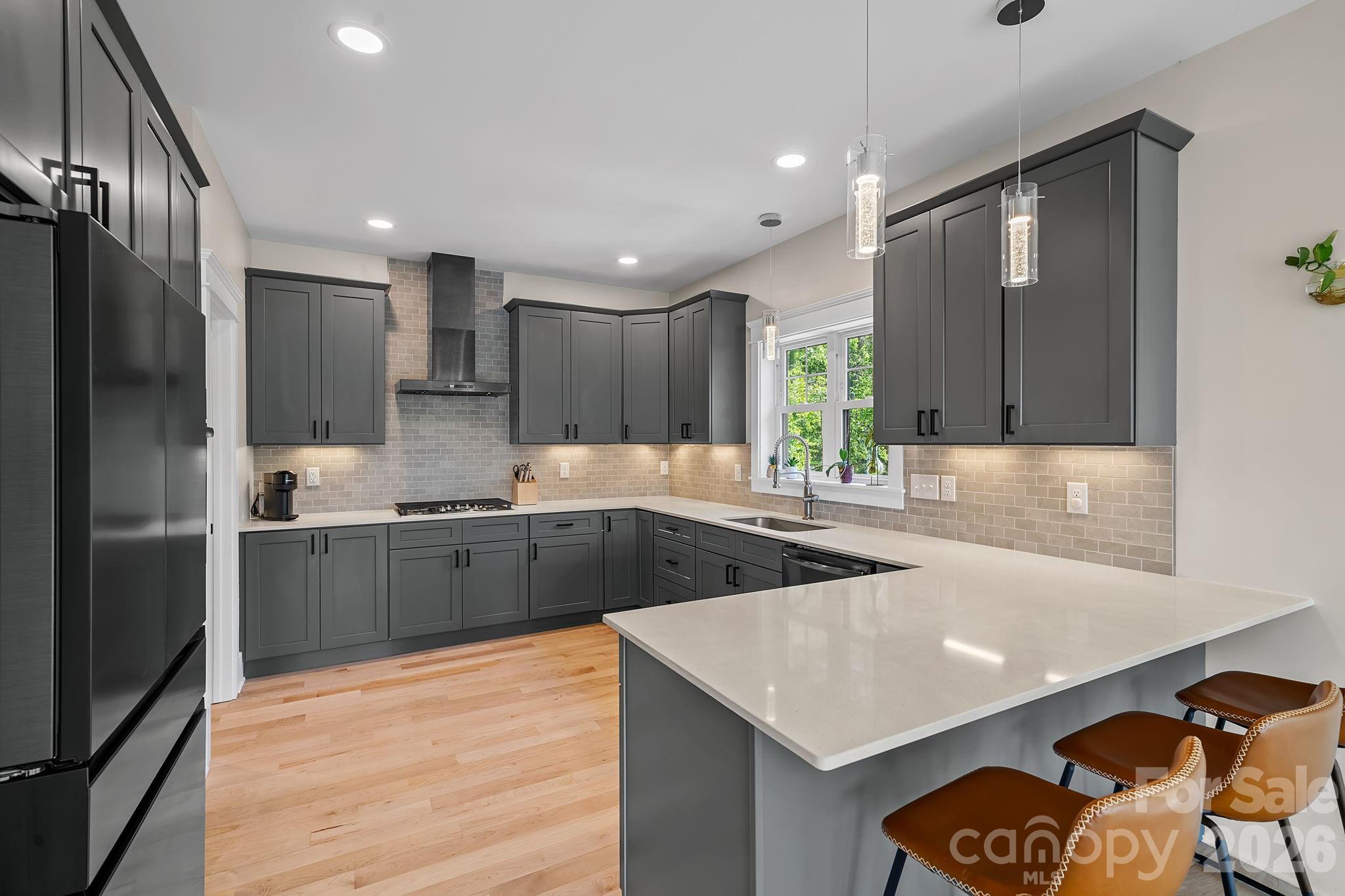 66 Nader Avenue — Weaverville