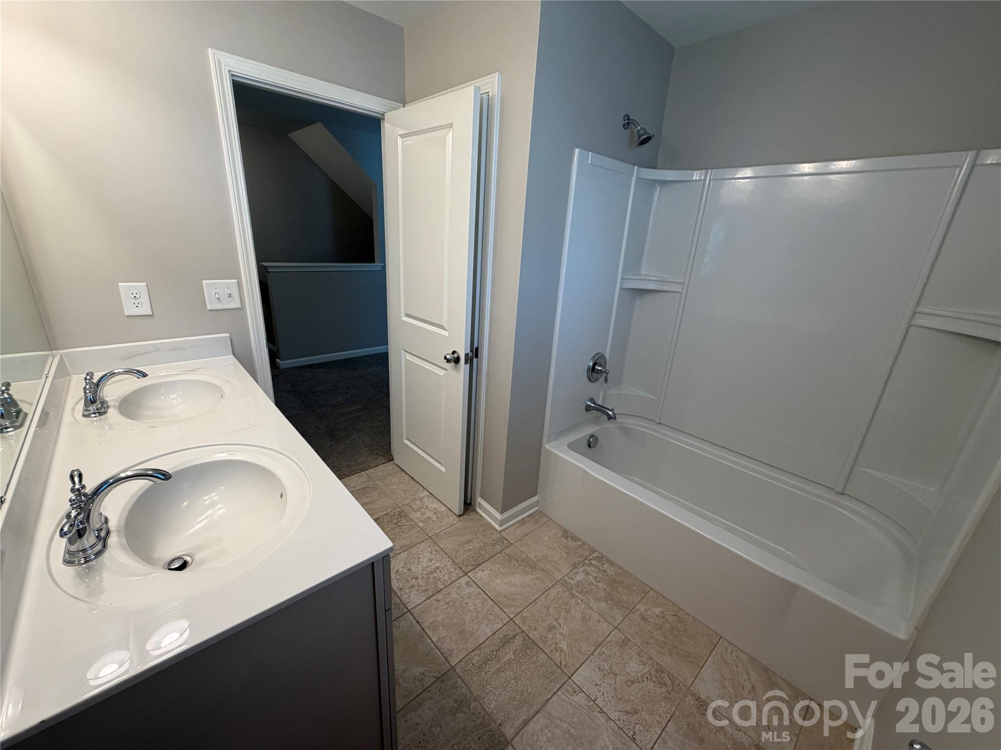 2218 Knocktree Drive — Indian Trail
