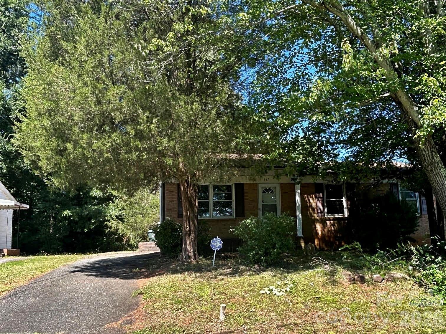 667 Kilborne Drive — Gastonia