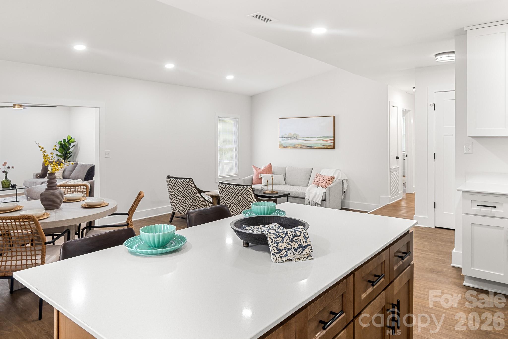 12101 Charing Grove Lane — Charlotte