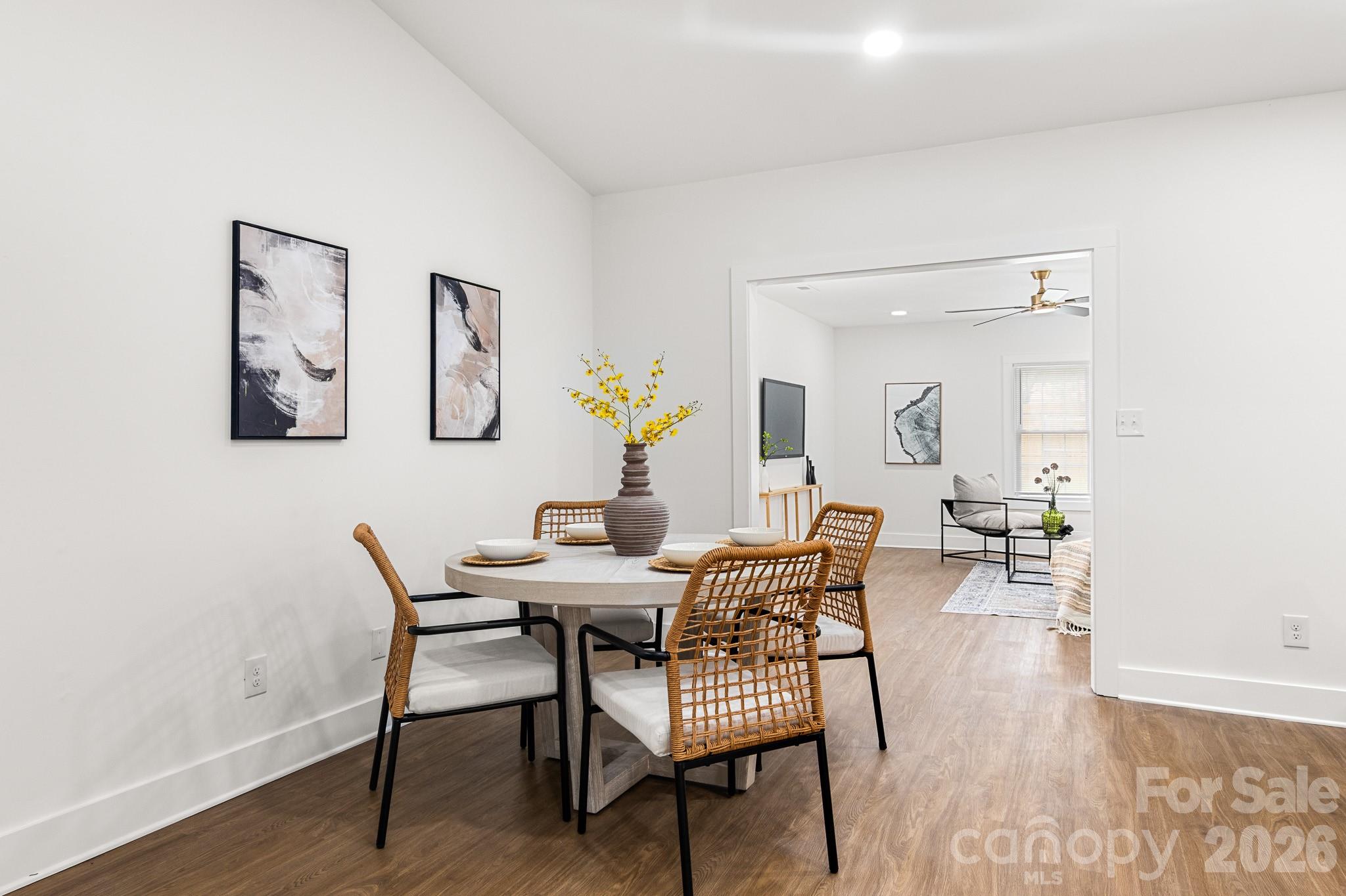 12101 Charing Grove Lane — Charlotte