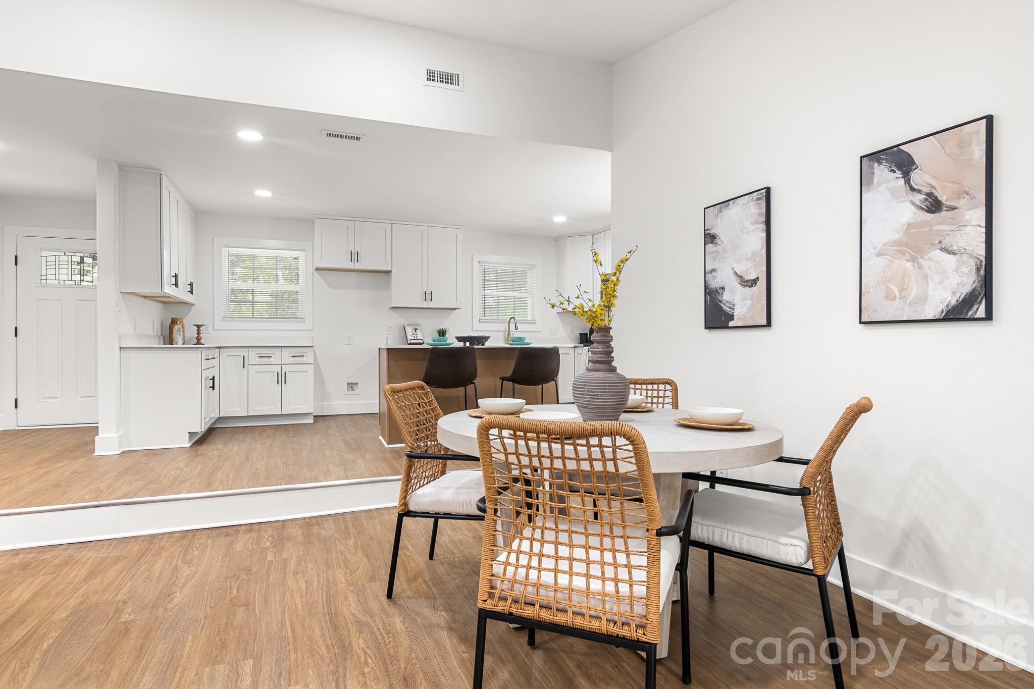 12101 Charing Grove Lane — Charlotte
