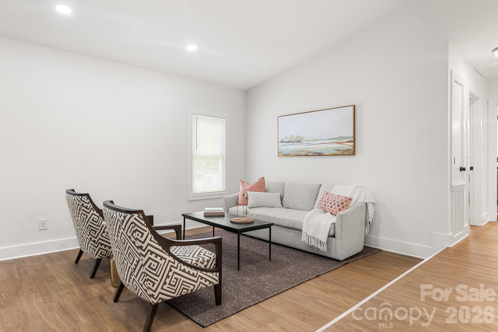 12101 Charing Grove Lane — Charlotte