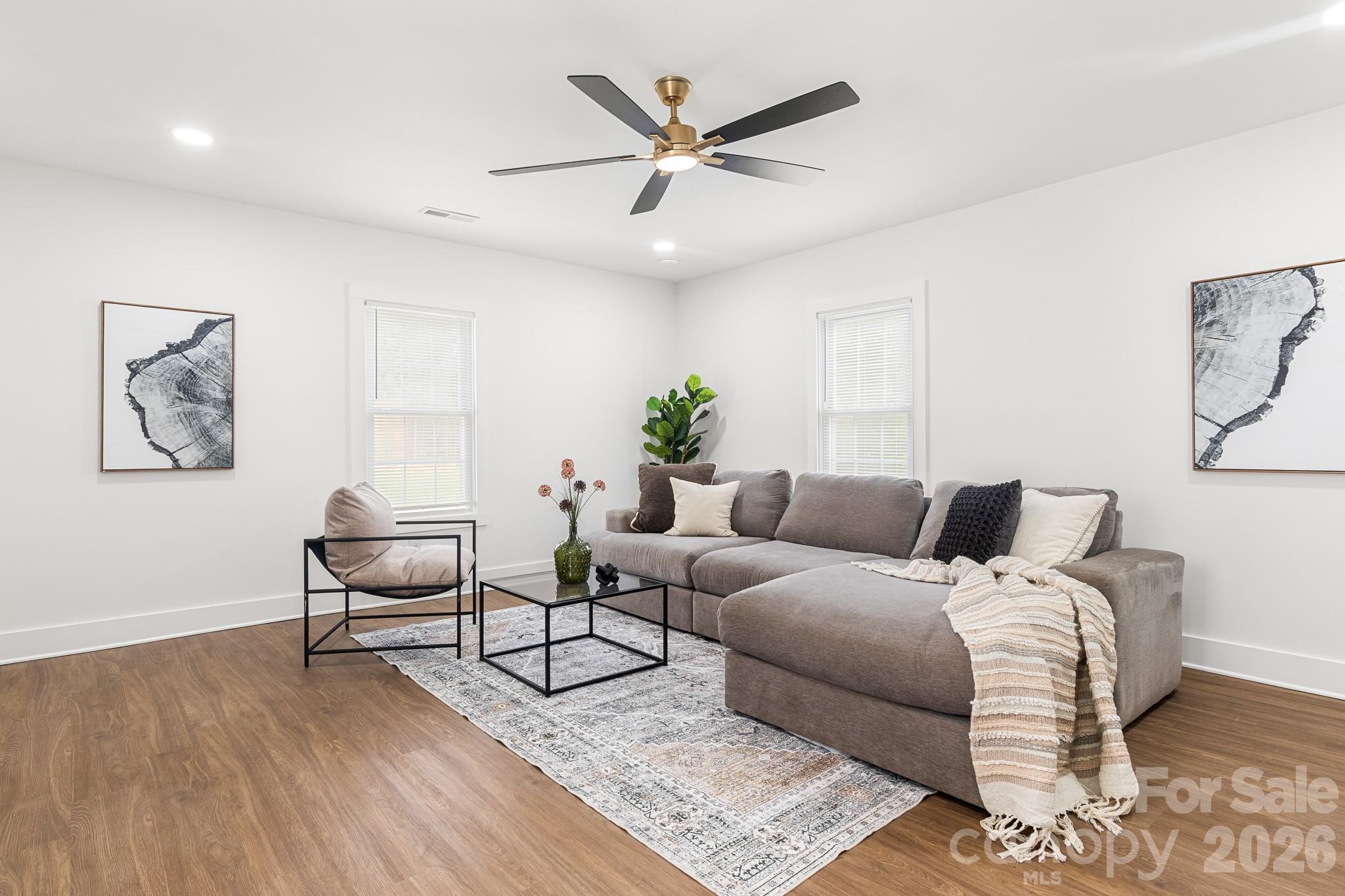 12101 Charing Grove Lane — Charlotte