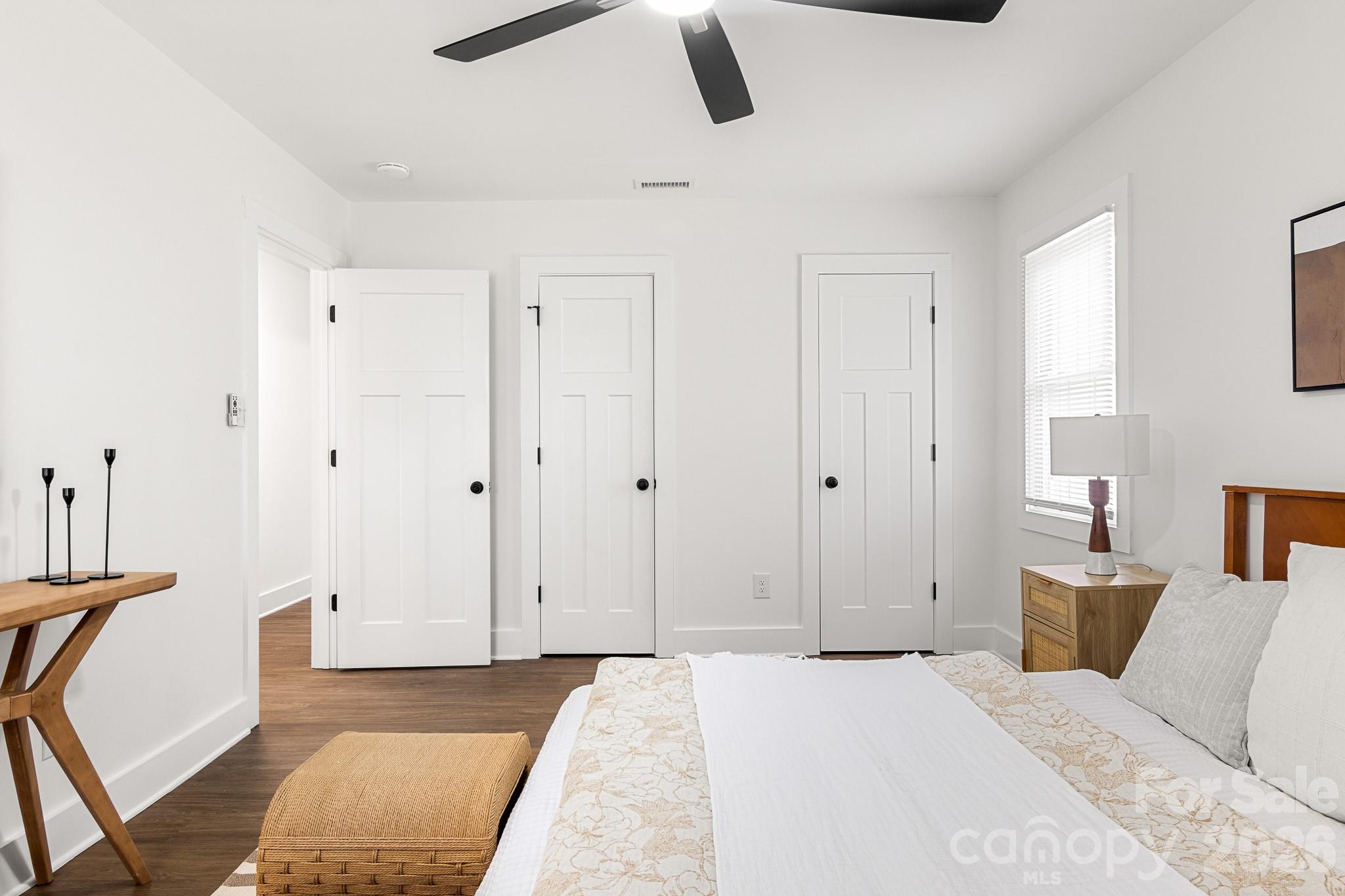 12101 Charing Grove Lane — Charlotte