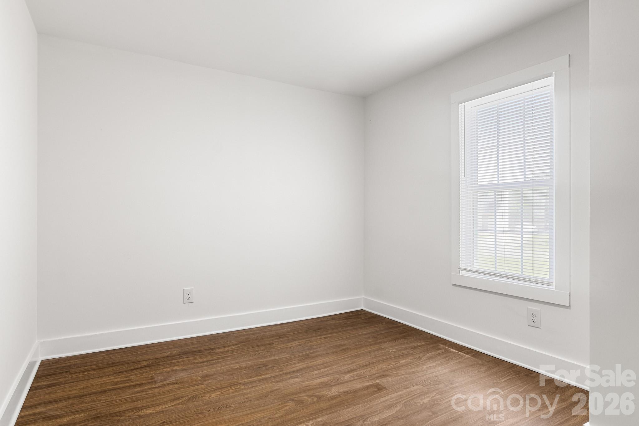 12101 Charing Grove Lane — Charlotte
