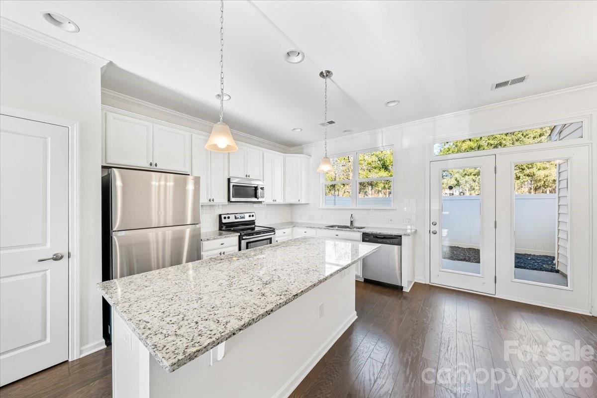 108 Prairie View Court — Belmont