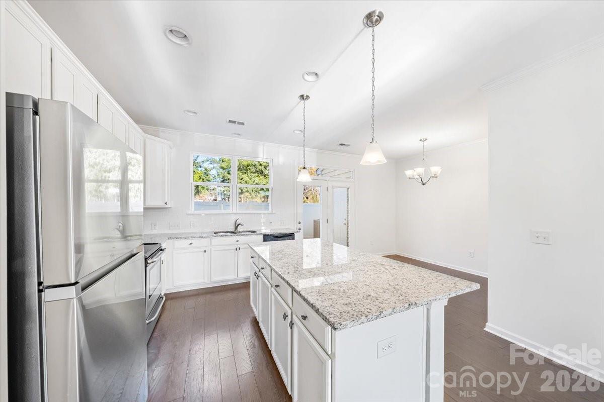 108 Prairie View Court — Belmont