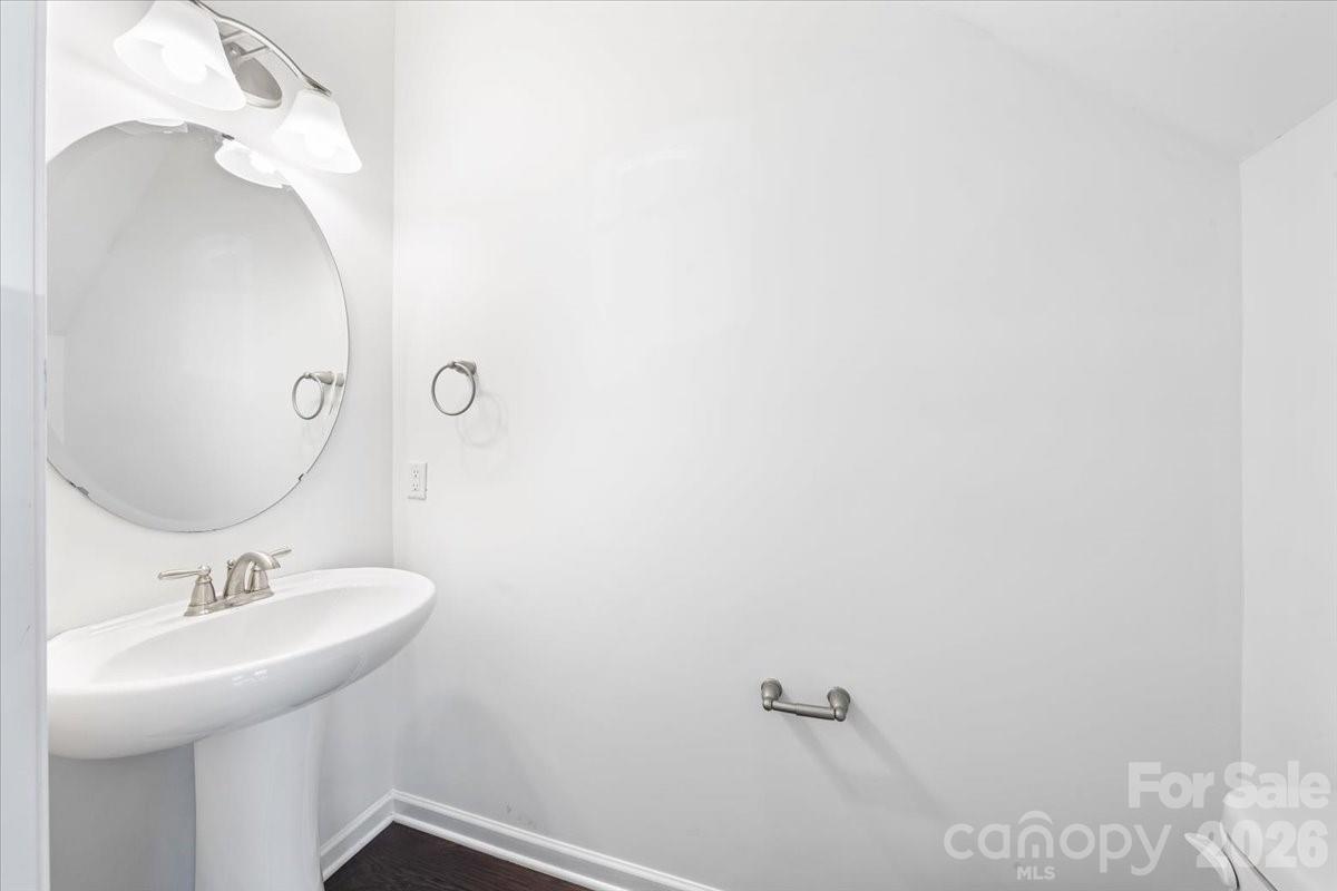108 Prairie View Court — Belmont