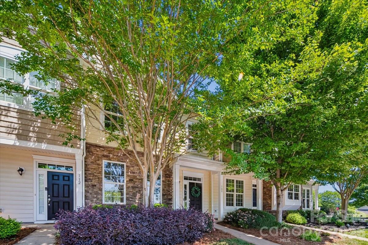 108 Prairie View Court — Belmont