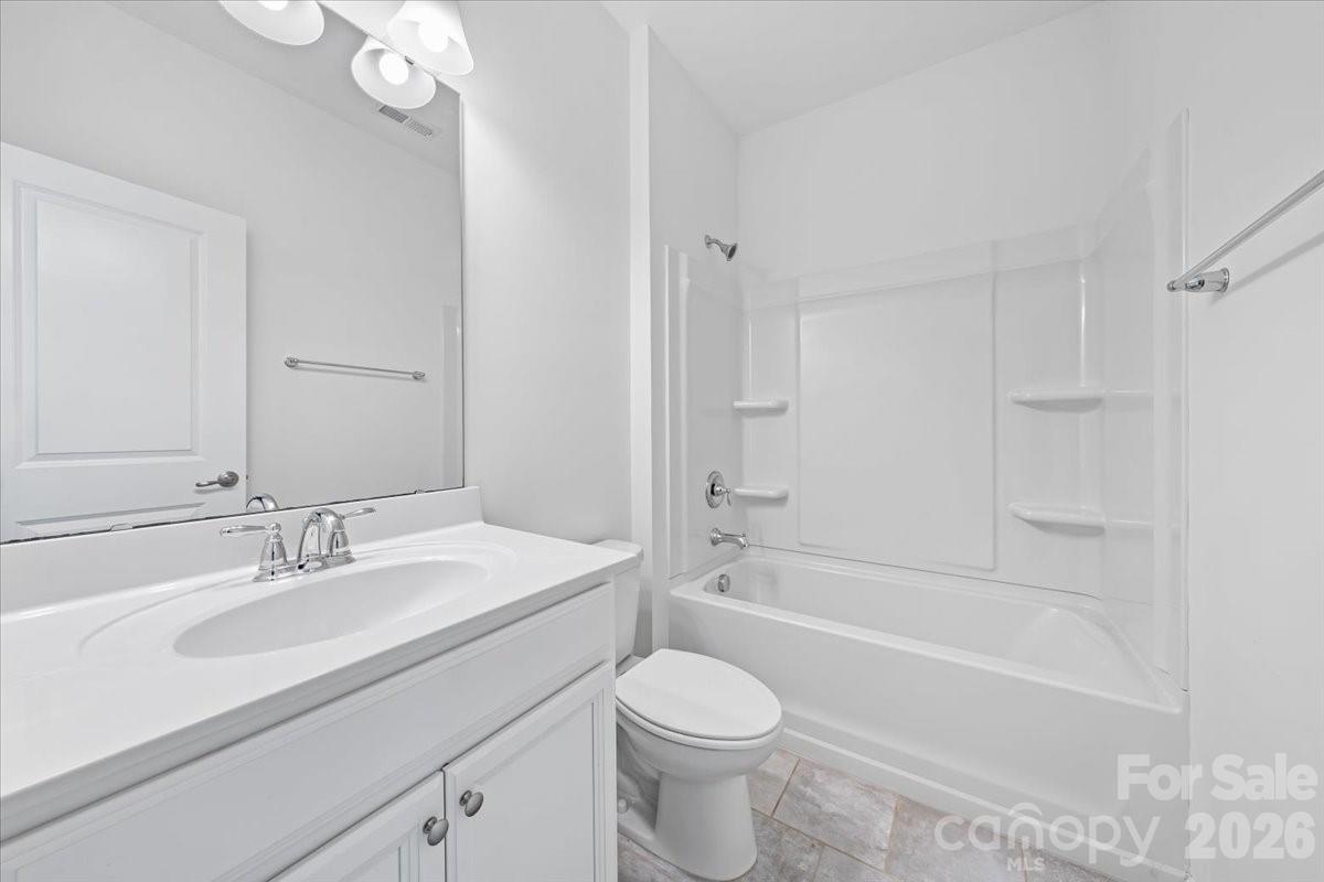 108 Prairie View Court — Belmont