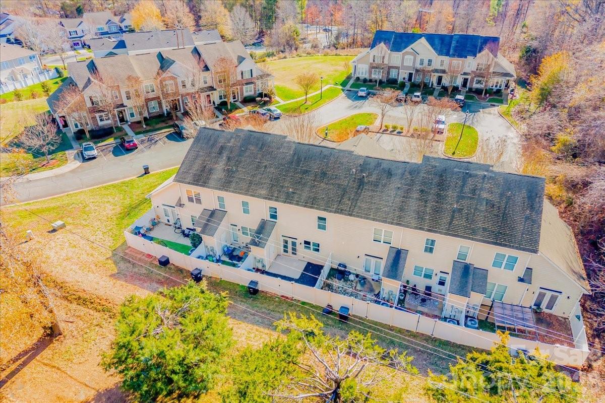 108 Prairie View Court — Belmont