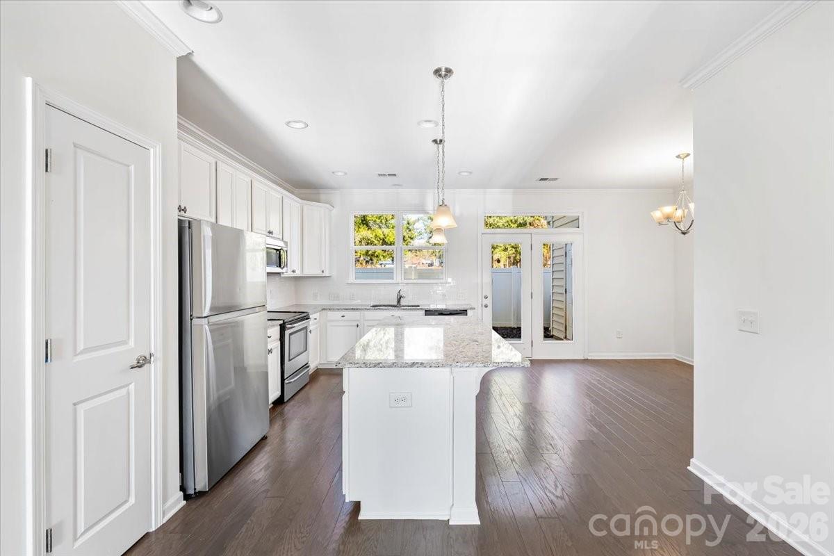 108 Prairie View Court — Belmont