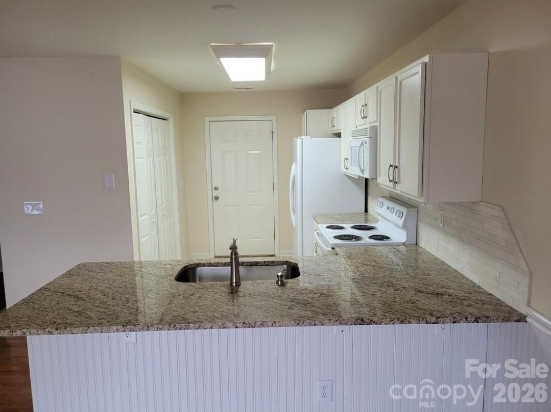 115 Edinburgh Court — Mount Holly
