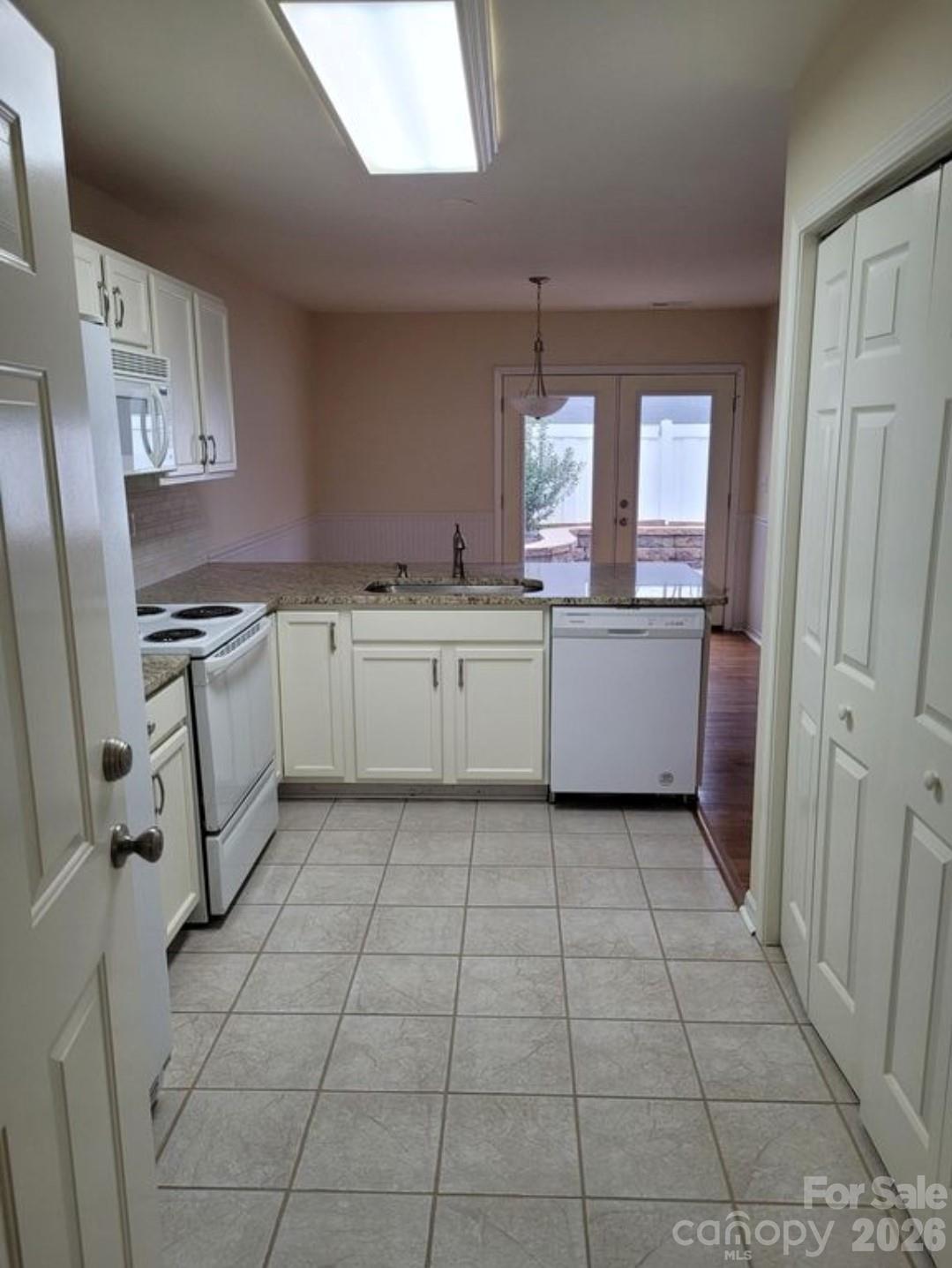 115 Edinburgh Court — Mount Holly