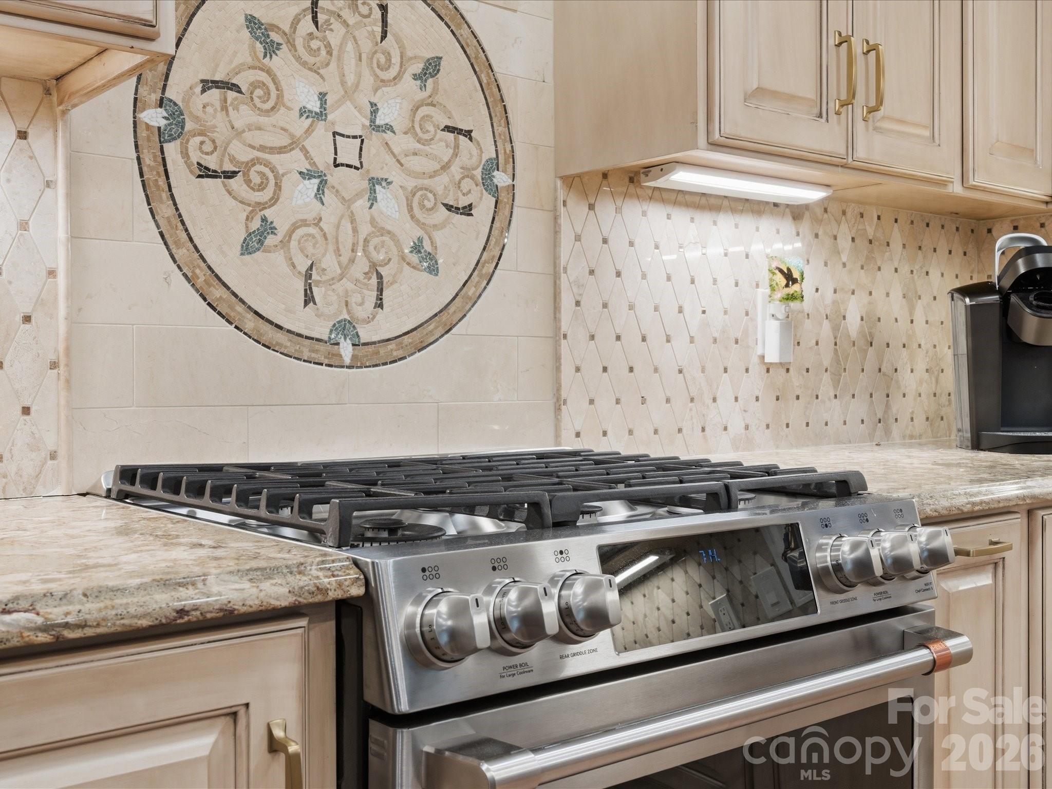 115 Forest Cliff Court NE — Concord