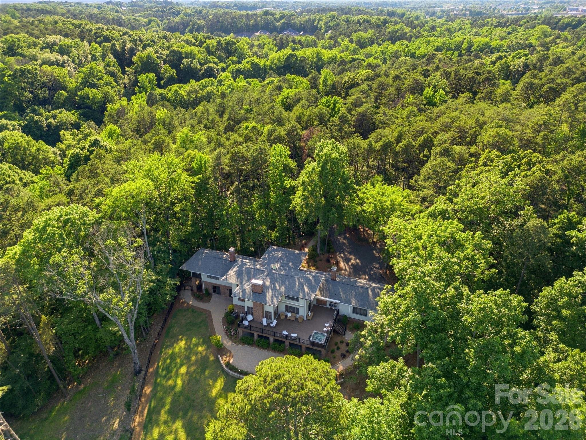 115 Forest Cliff Court NE — Concord