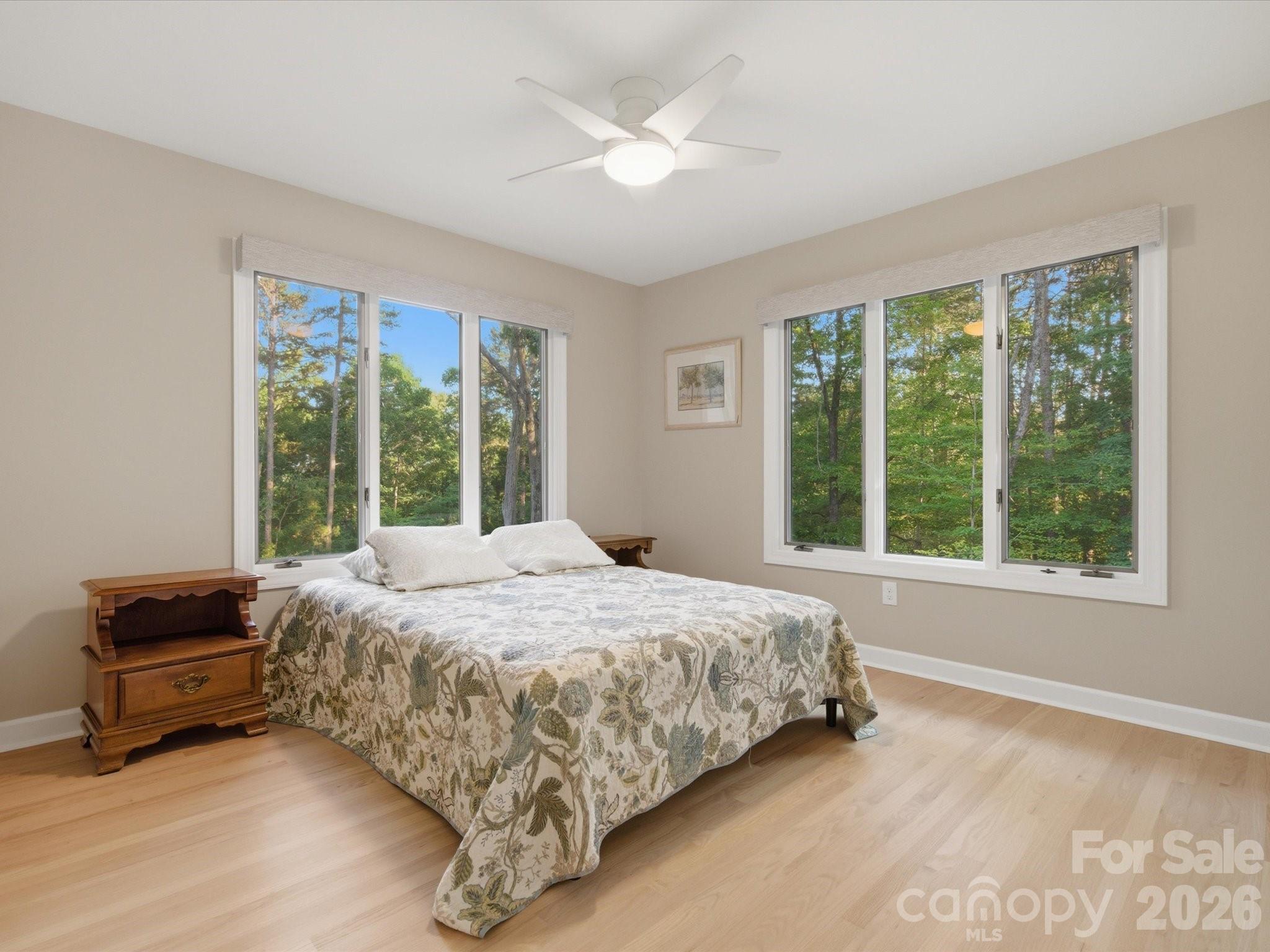 115 Forest Cliff Court NE — Concord