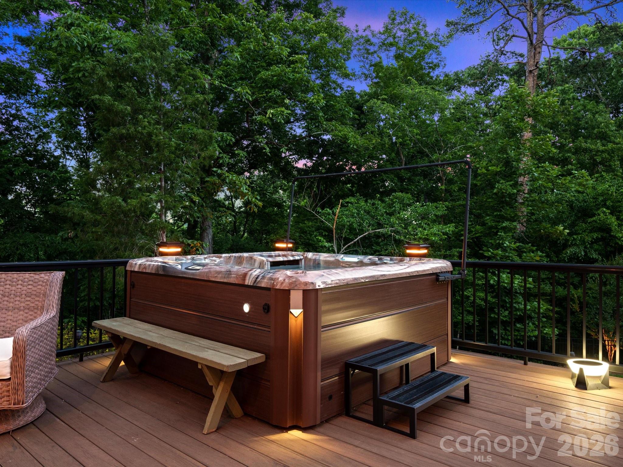 115 Forest Cliff Court NE — Concord