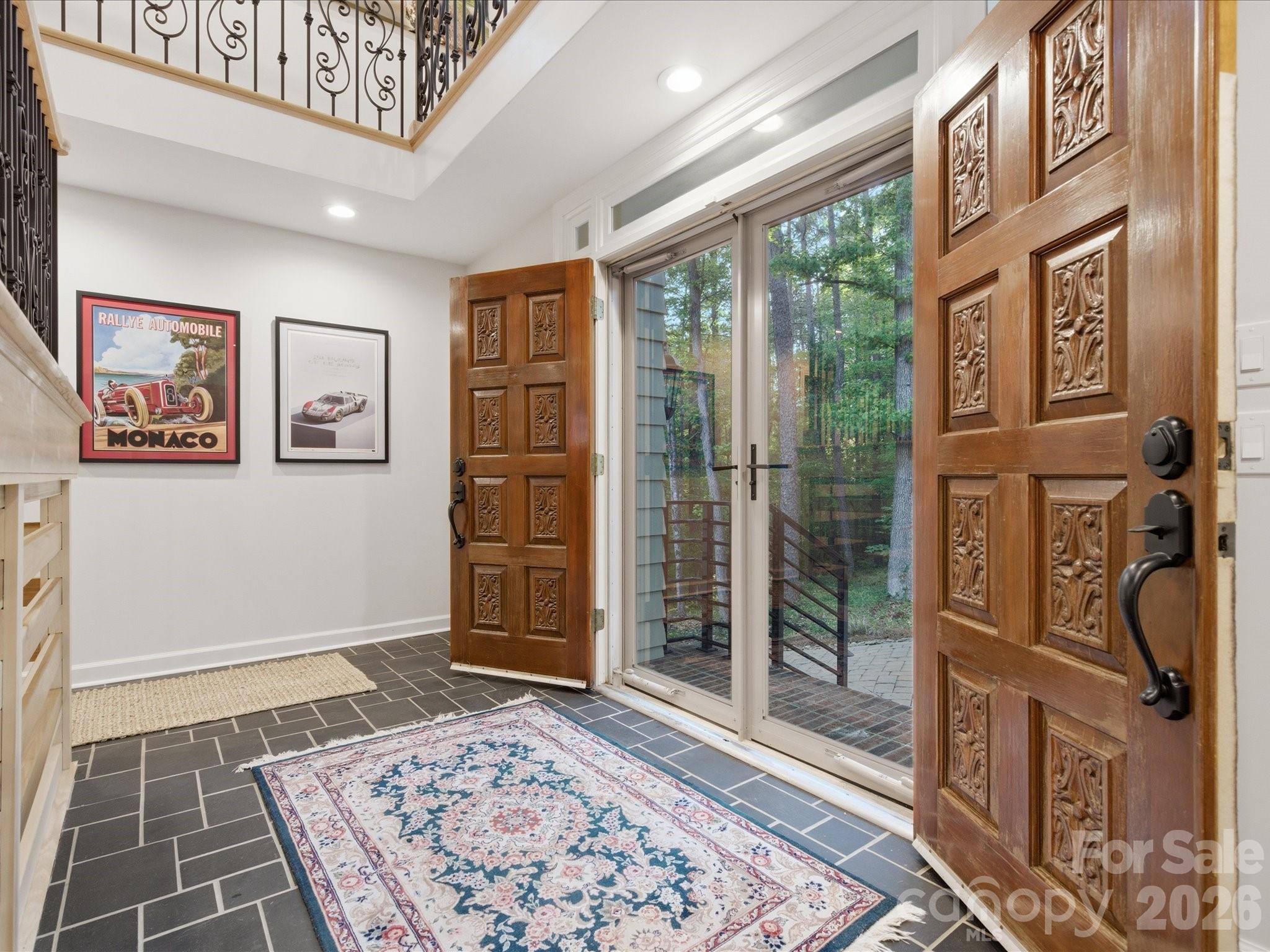 115 Forest Cliff Court NE — Concord