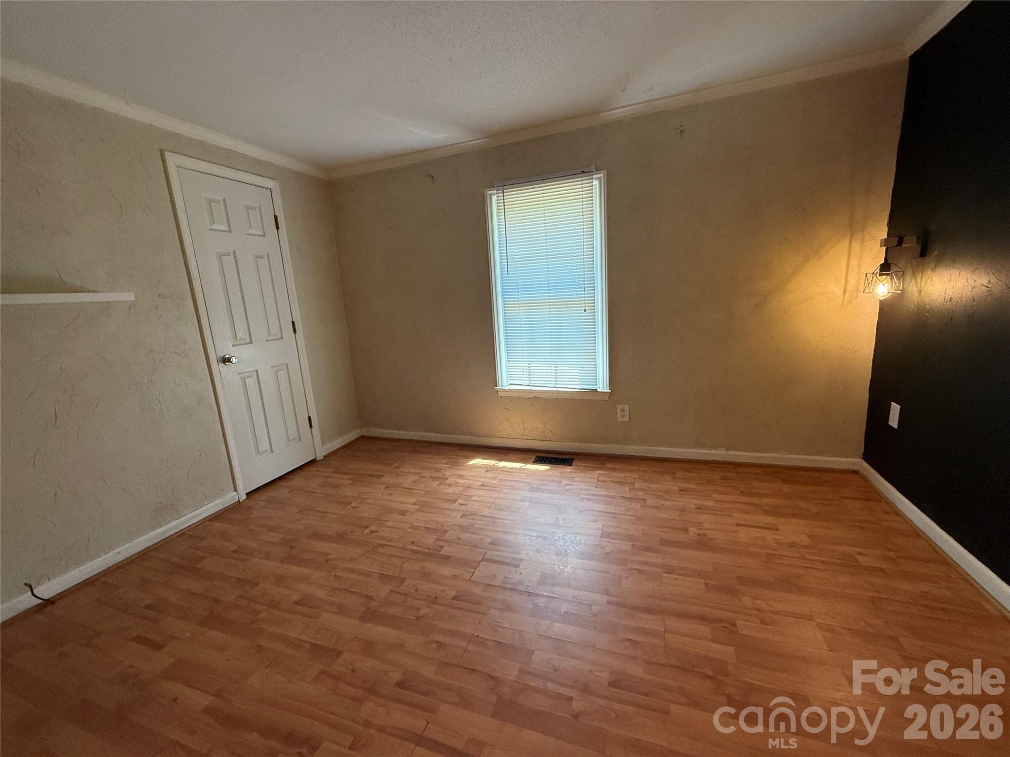 129 Sunset Drive — Troy
