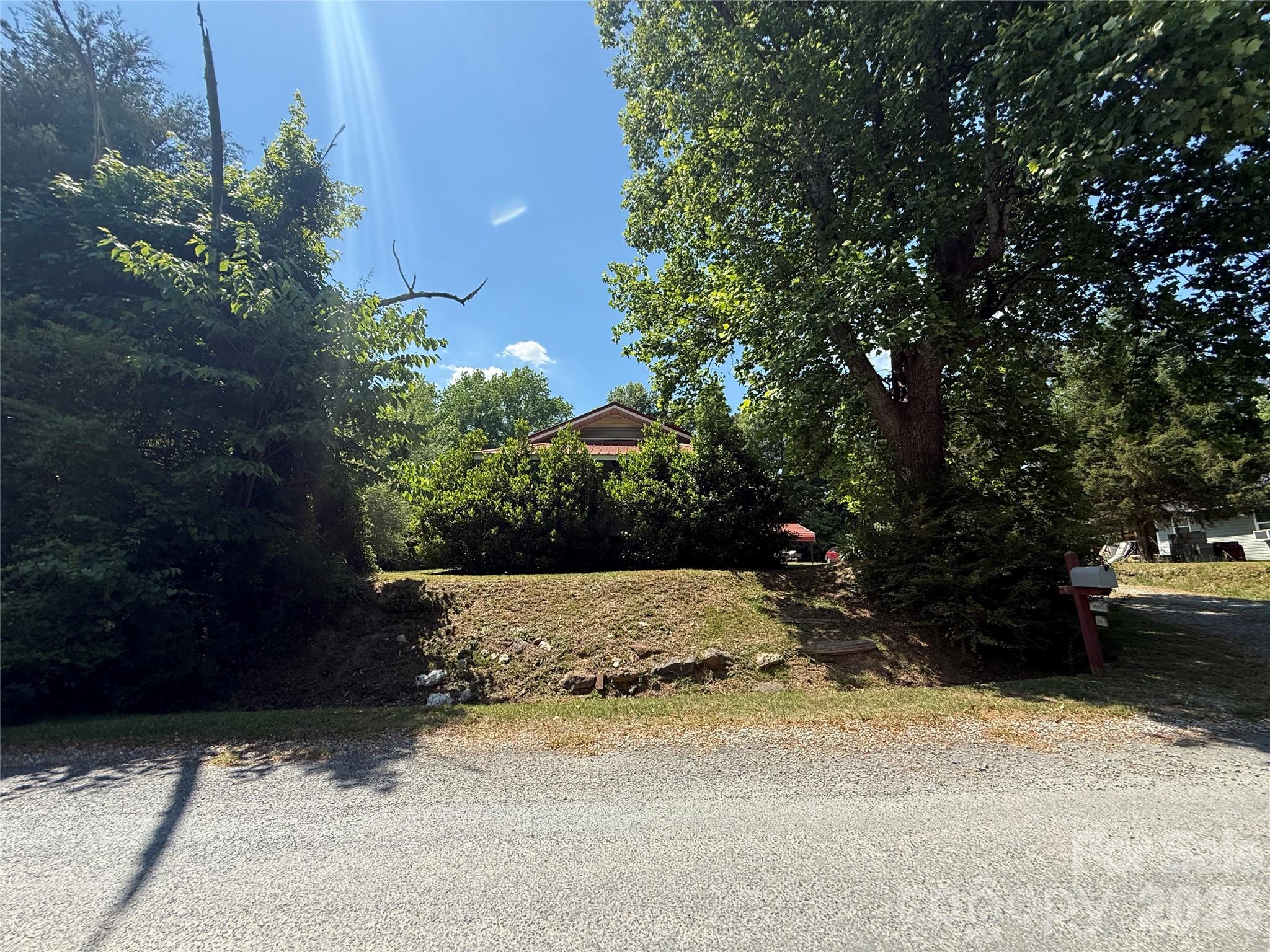 129 Sunset Drive — Troy