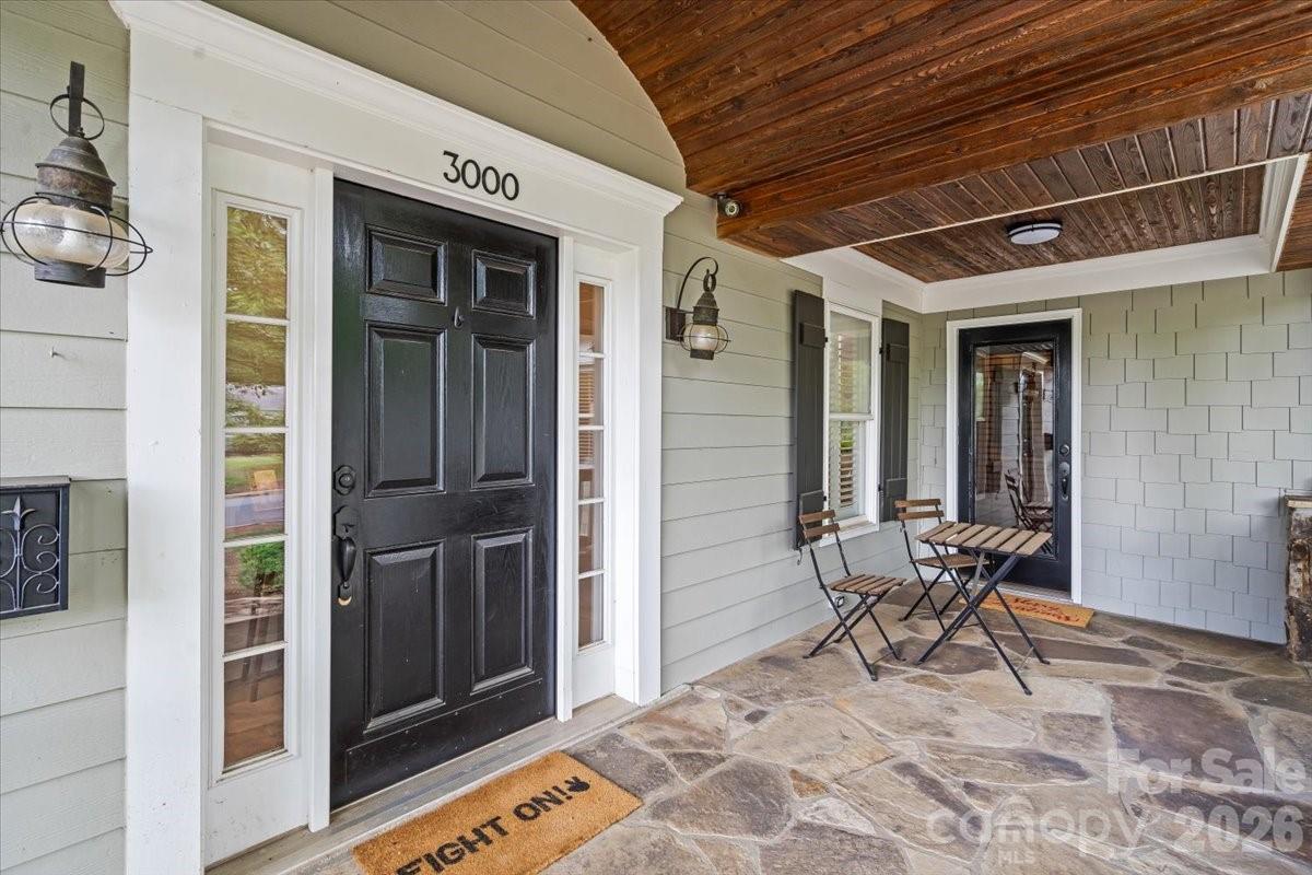 3000 Forest Park Drive — Charlotte