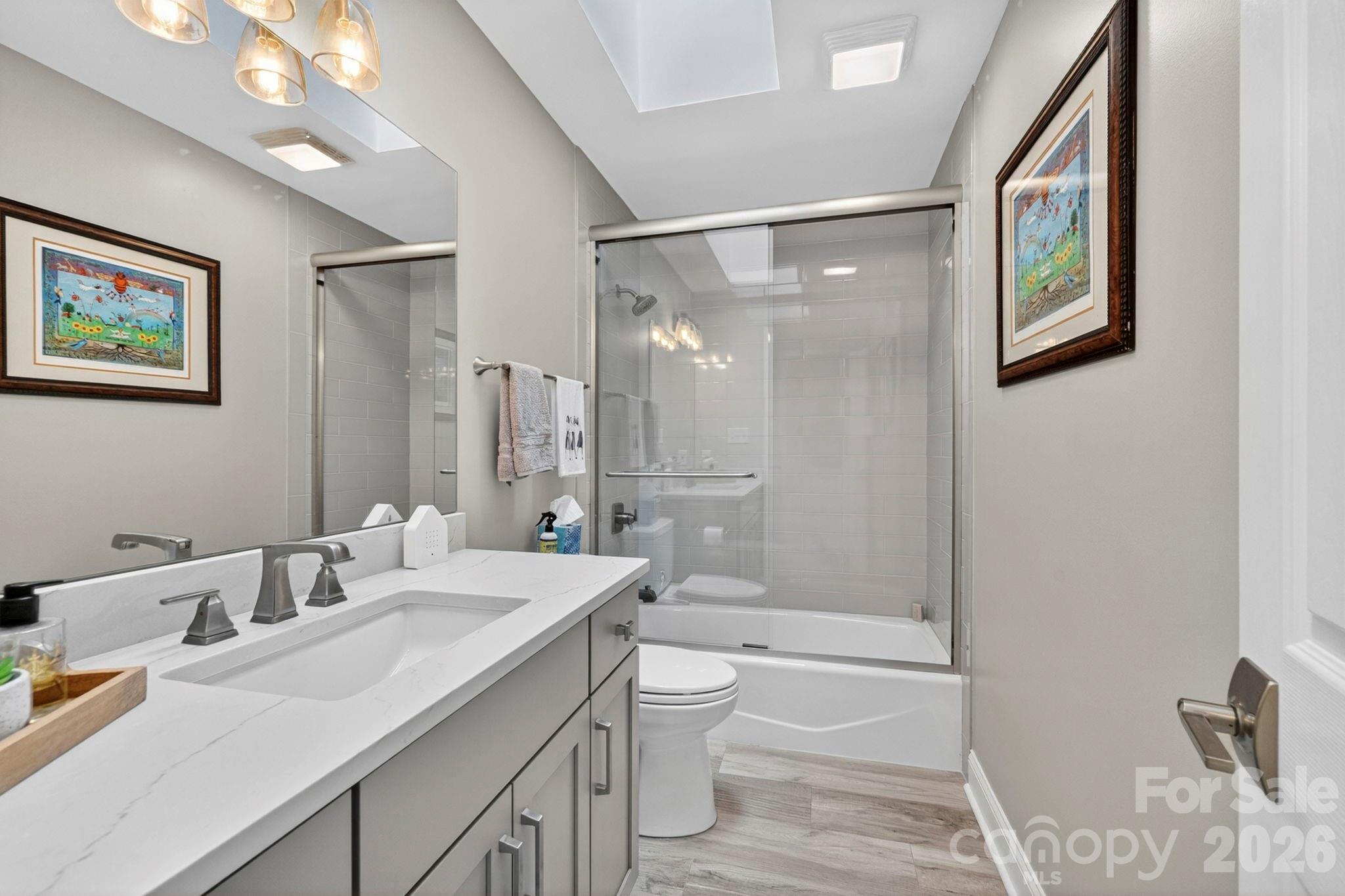 152 Skyview Circle — Asheville