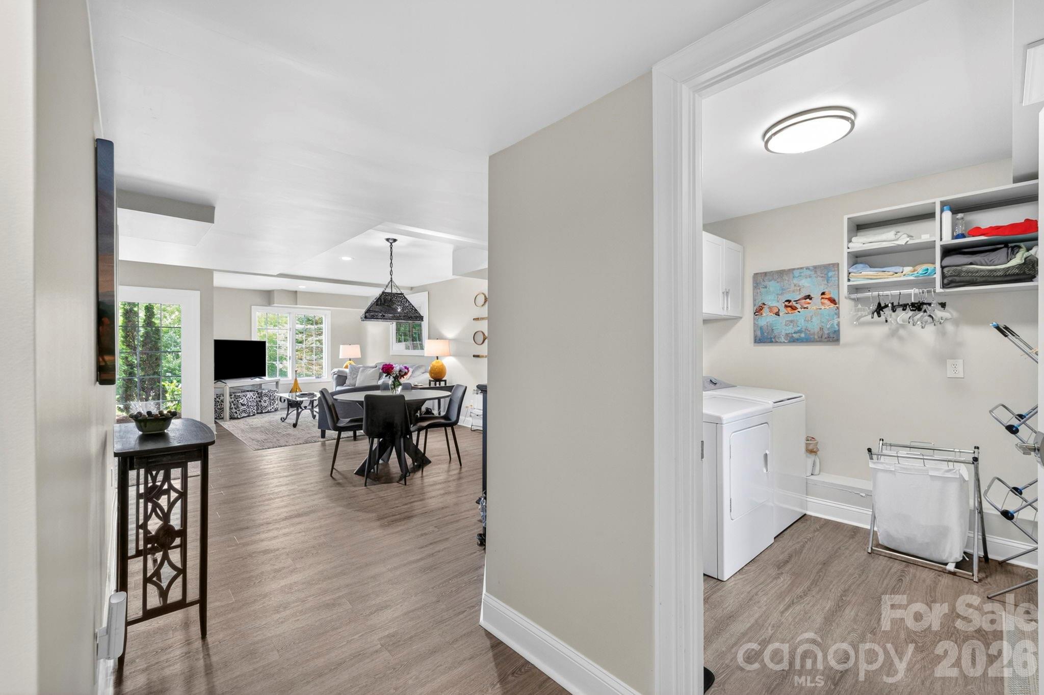 152 Skyview Circle — Asheville