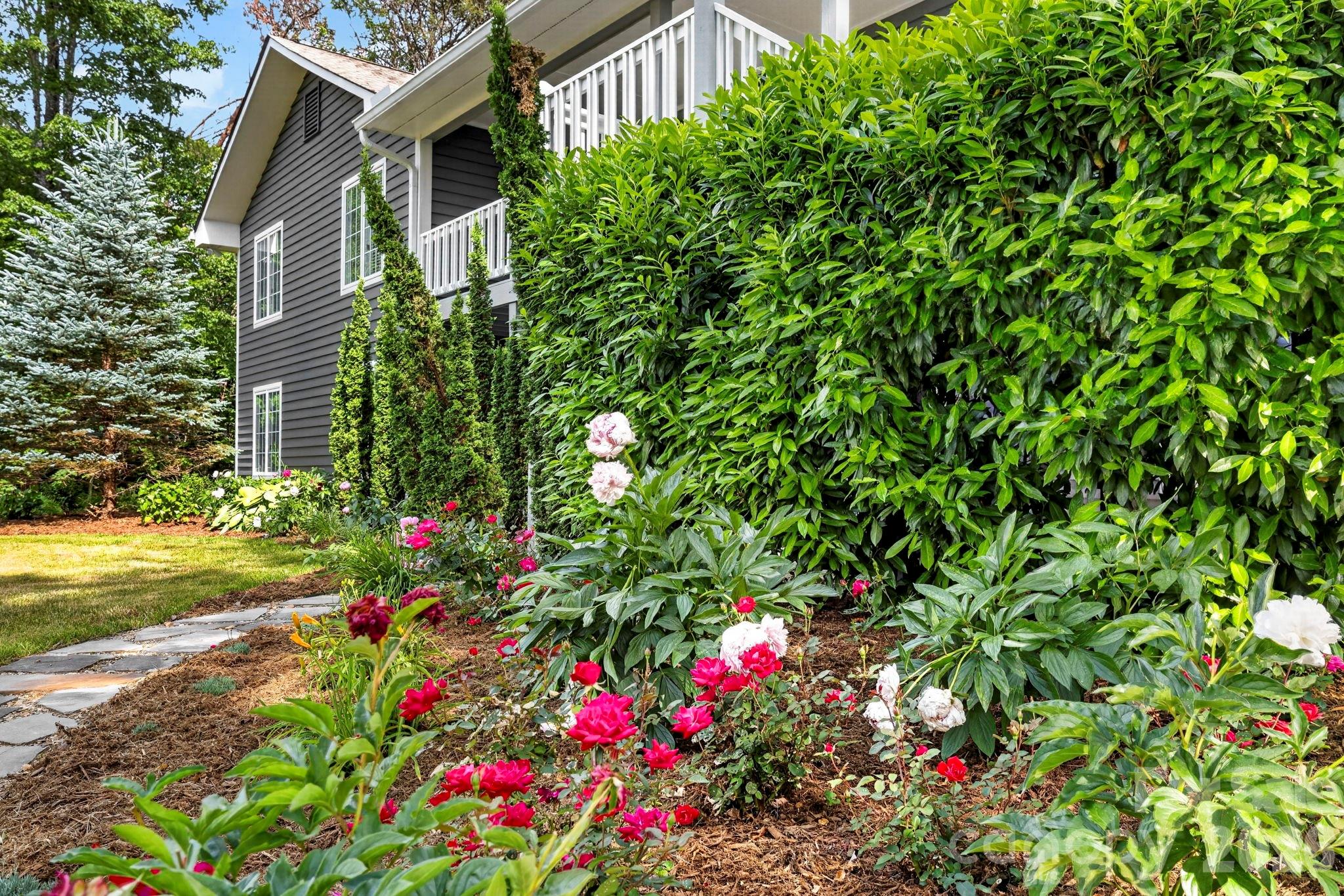 152 Skyview Circle — Asheville